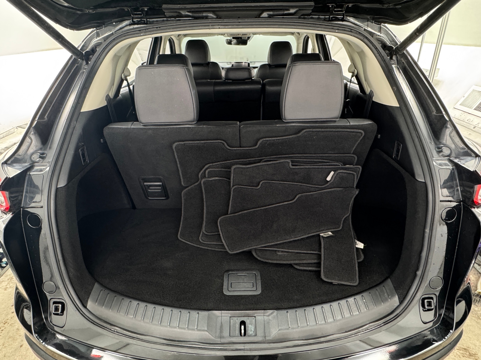 Thumbnail: 2019 Mazda CX-9 - 6