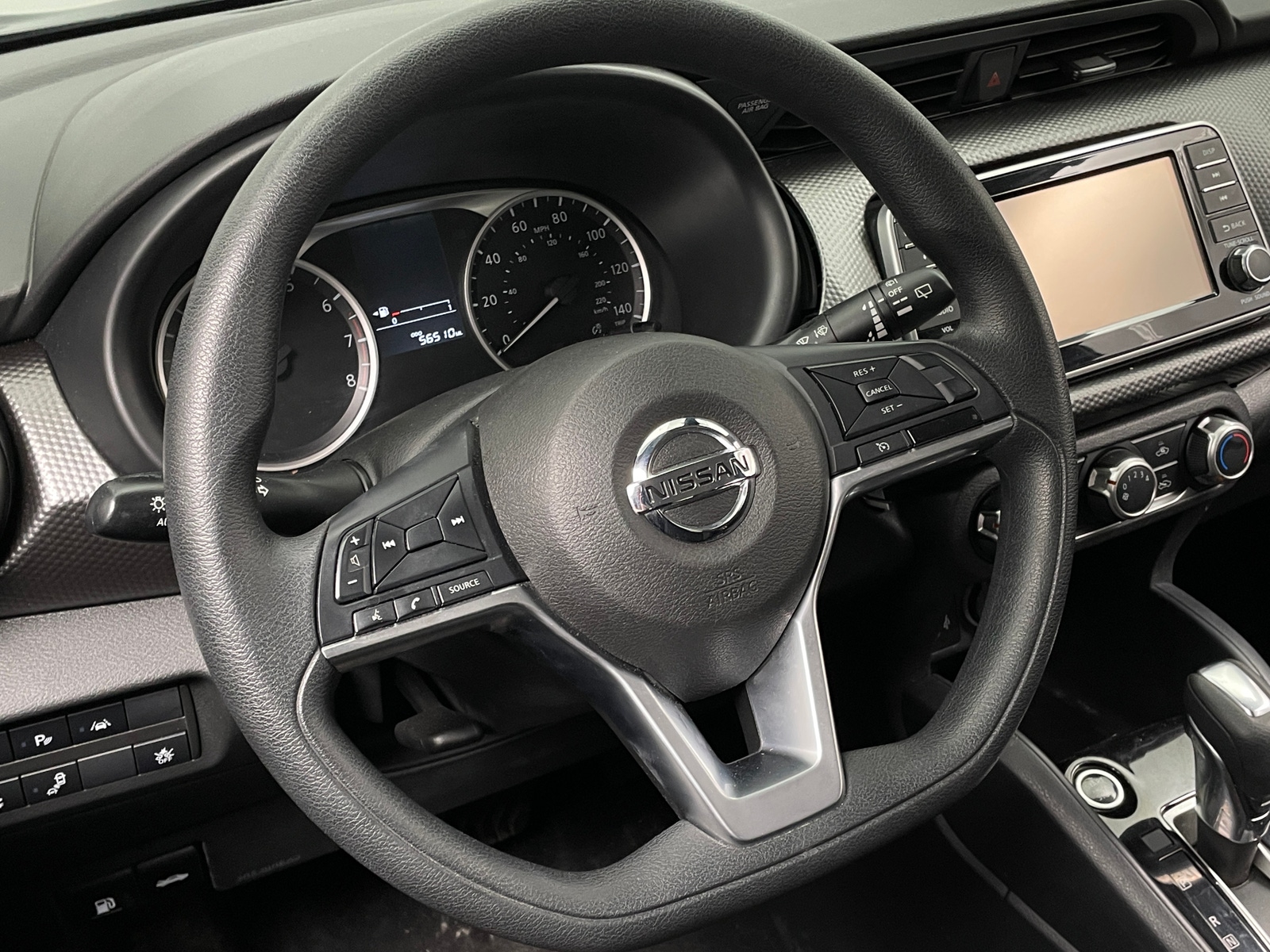 Thumbnail: 2020 Nissan Kicks - 5