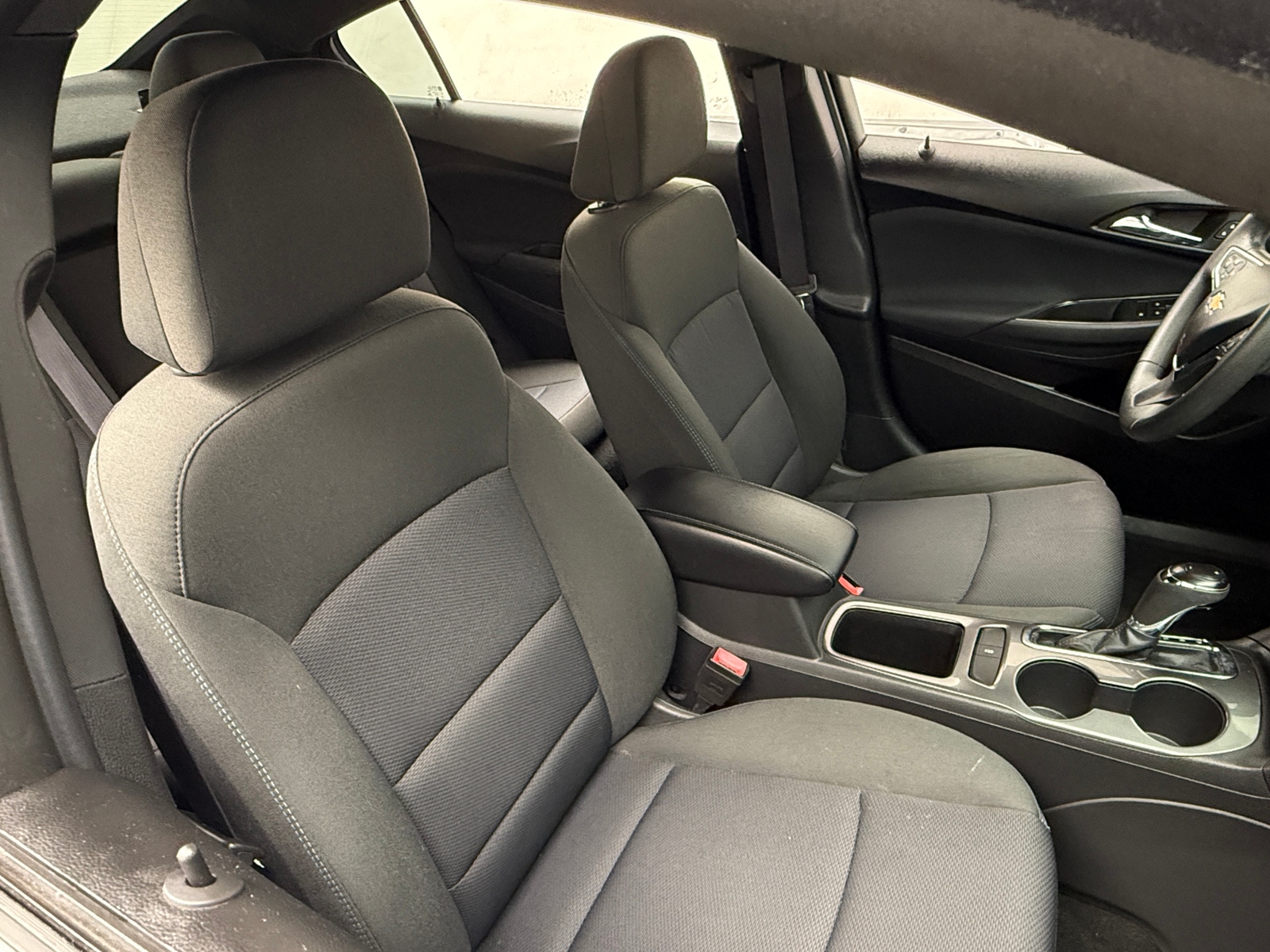 Thumbnail: 2016 Chevrolet Cruze - 2