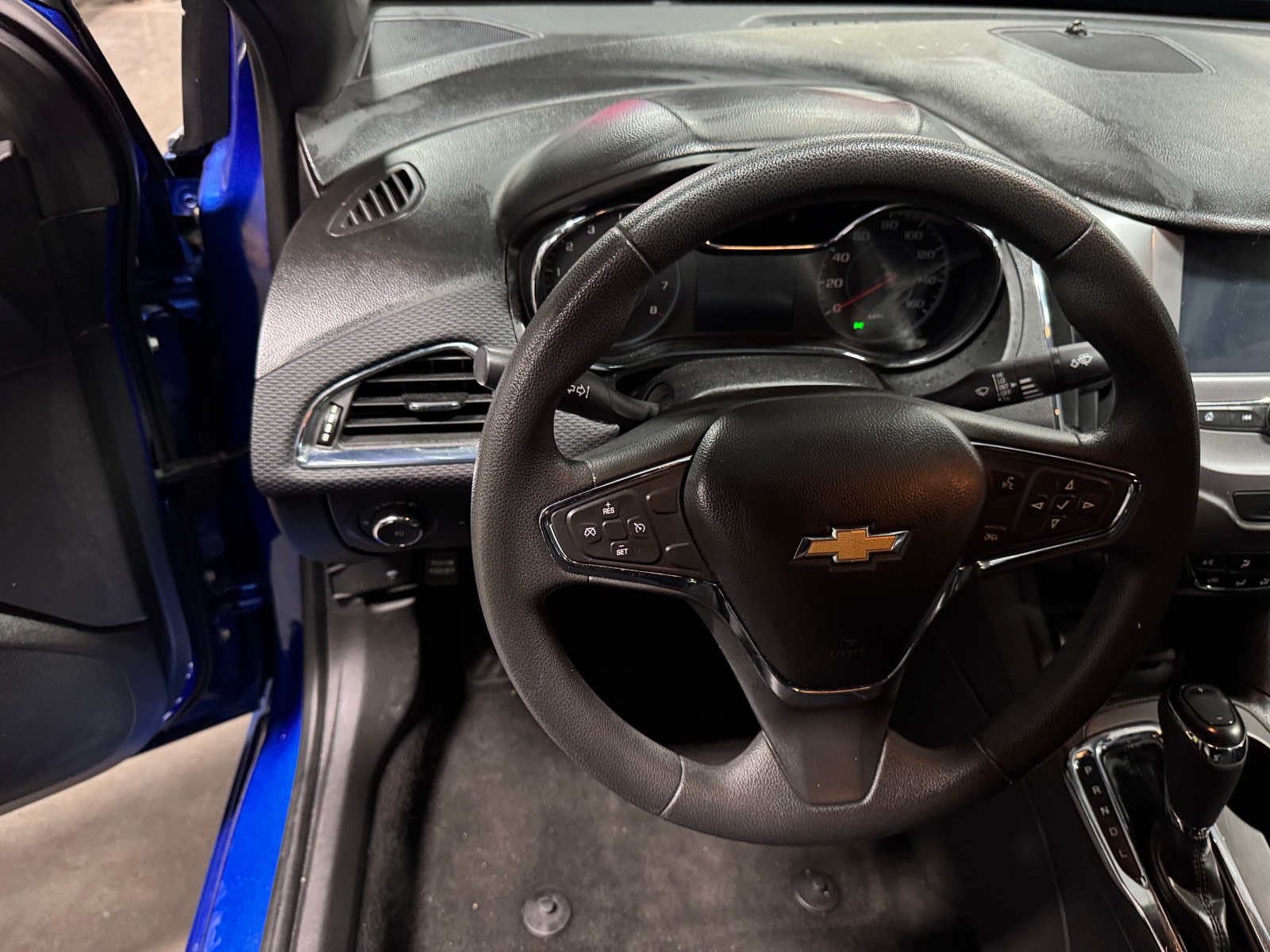 Thumbnail: 2016 Chevrolet Cruze - 5