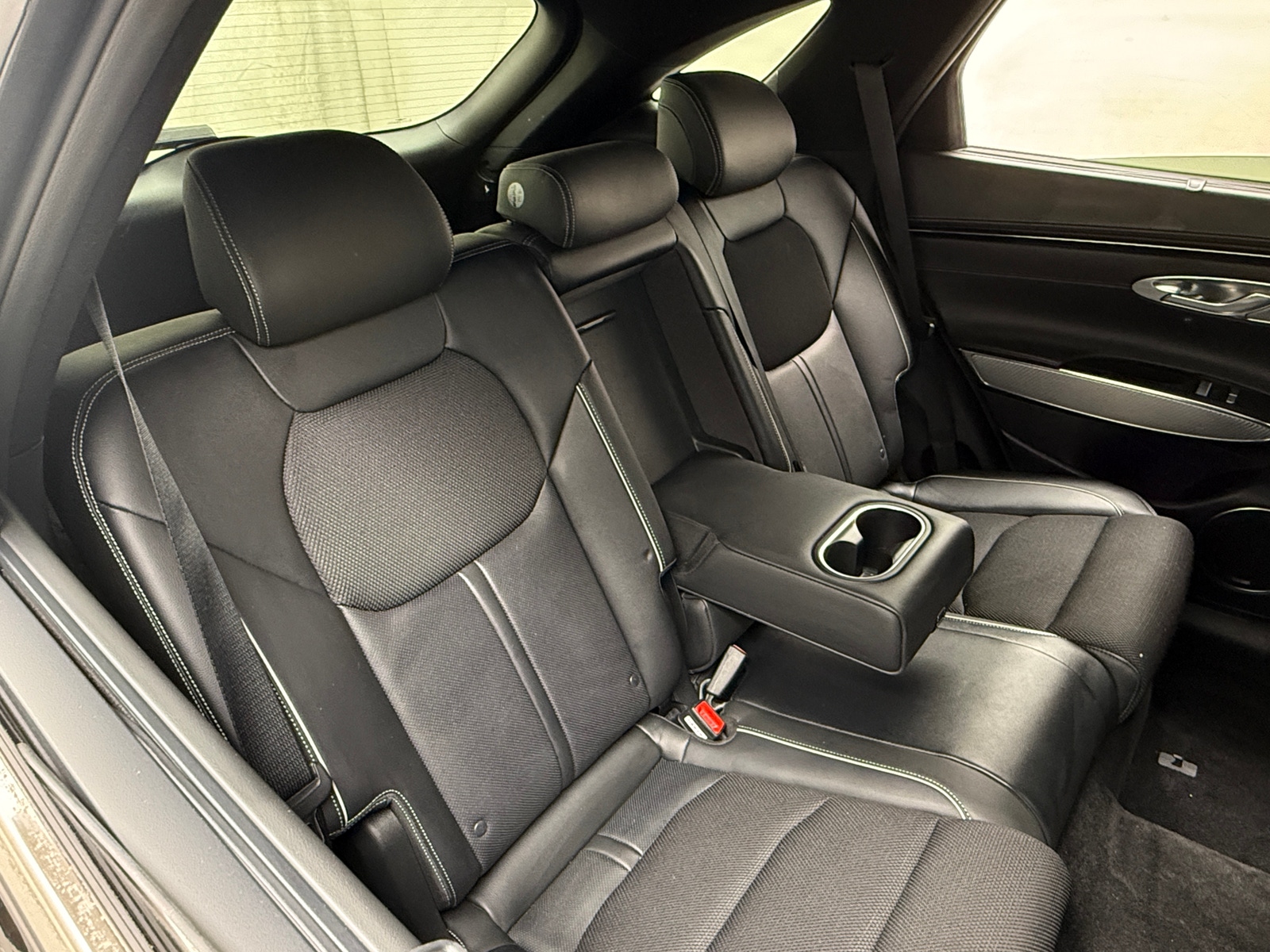 Thumbnail: 2023 Genesis GV70 - 5