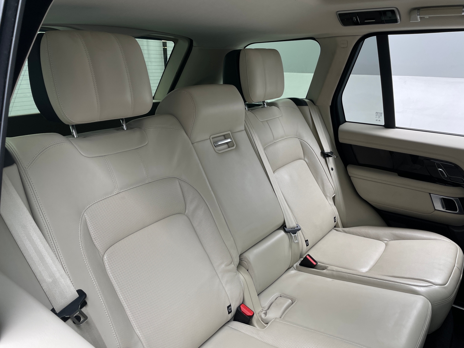 Thumbnail: 2018 Land Rover Range Rover - 5