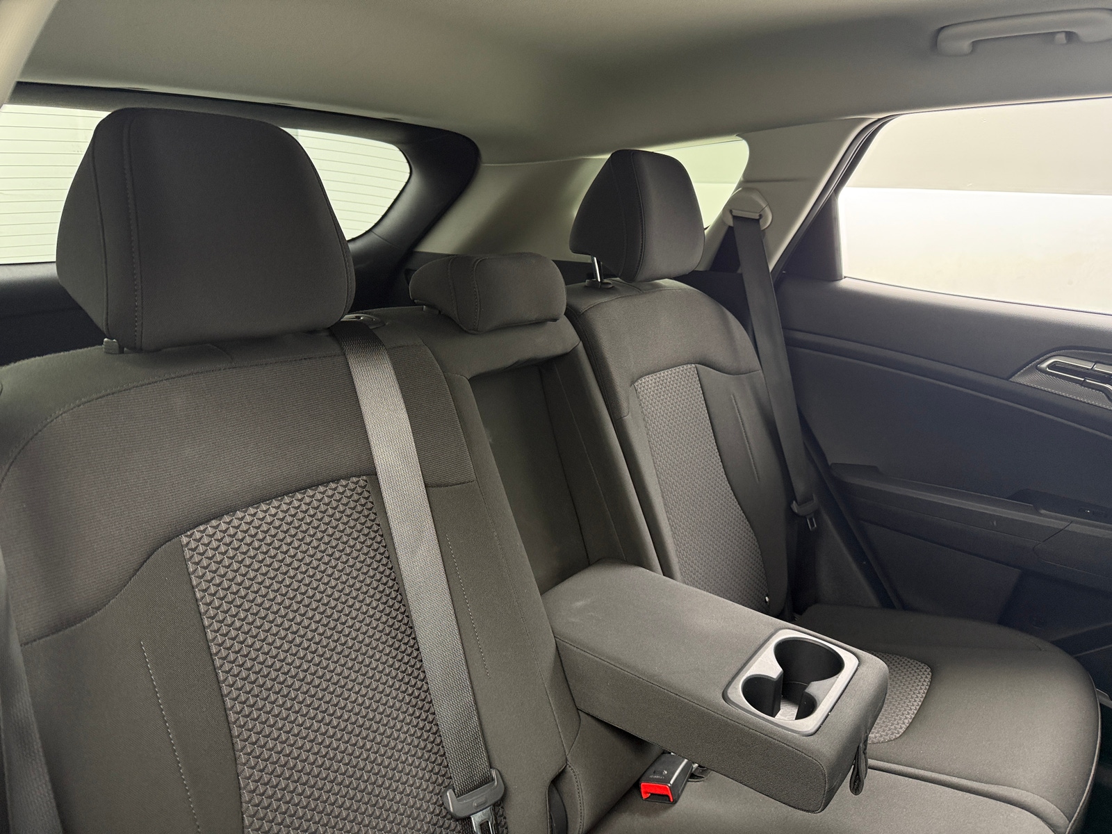 Thumbnail: 2025 Kia Sportage - 6