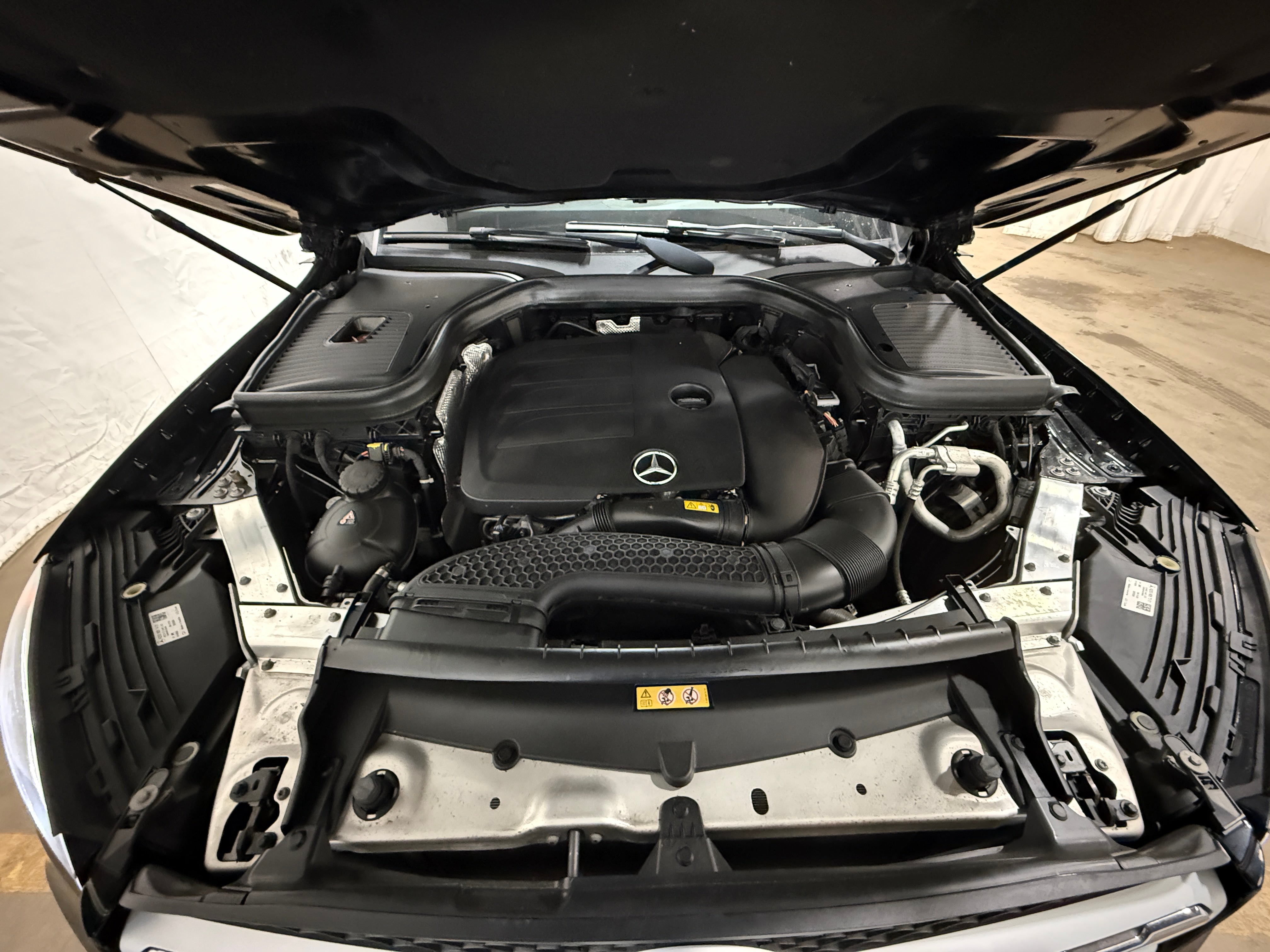 2021 Mercedes-Benz GLC