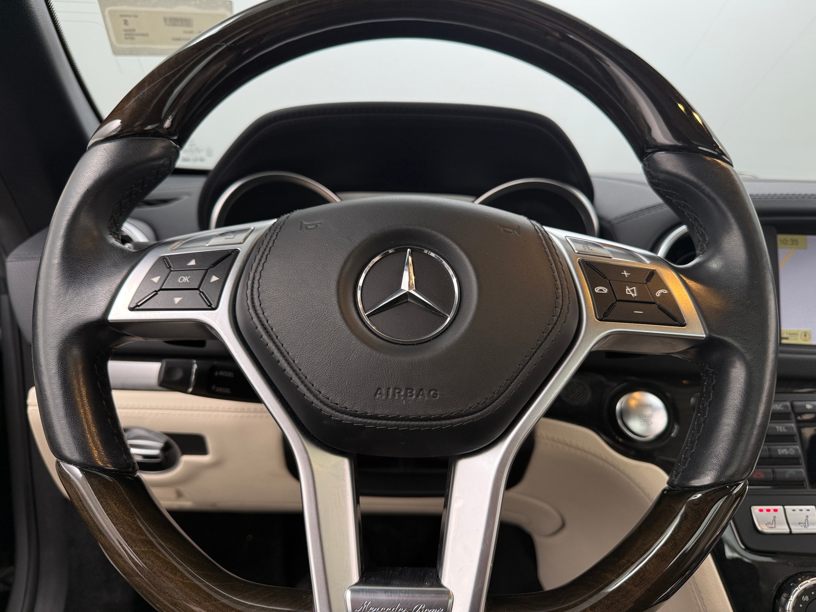 Thumbnail: 2013 Mercedes-Benz SL-Class - 4