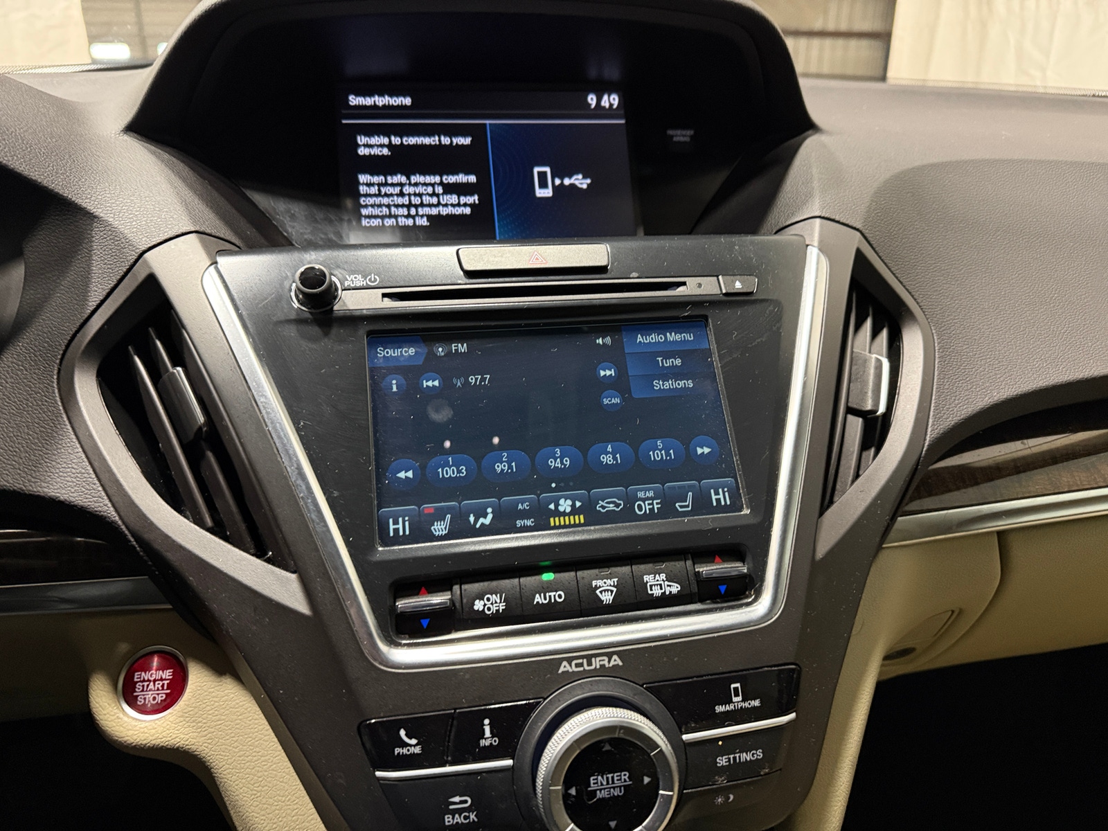 Thumbnail: 2020 Acura MDX - 3