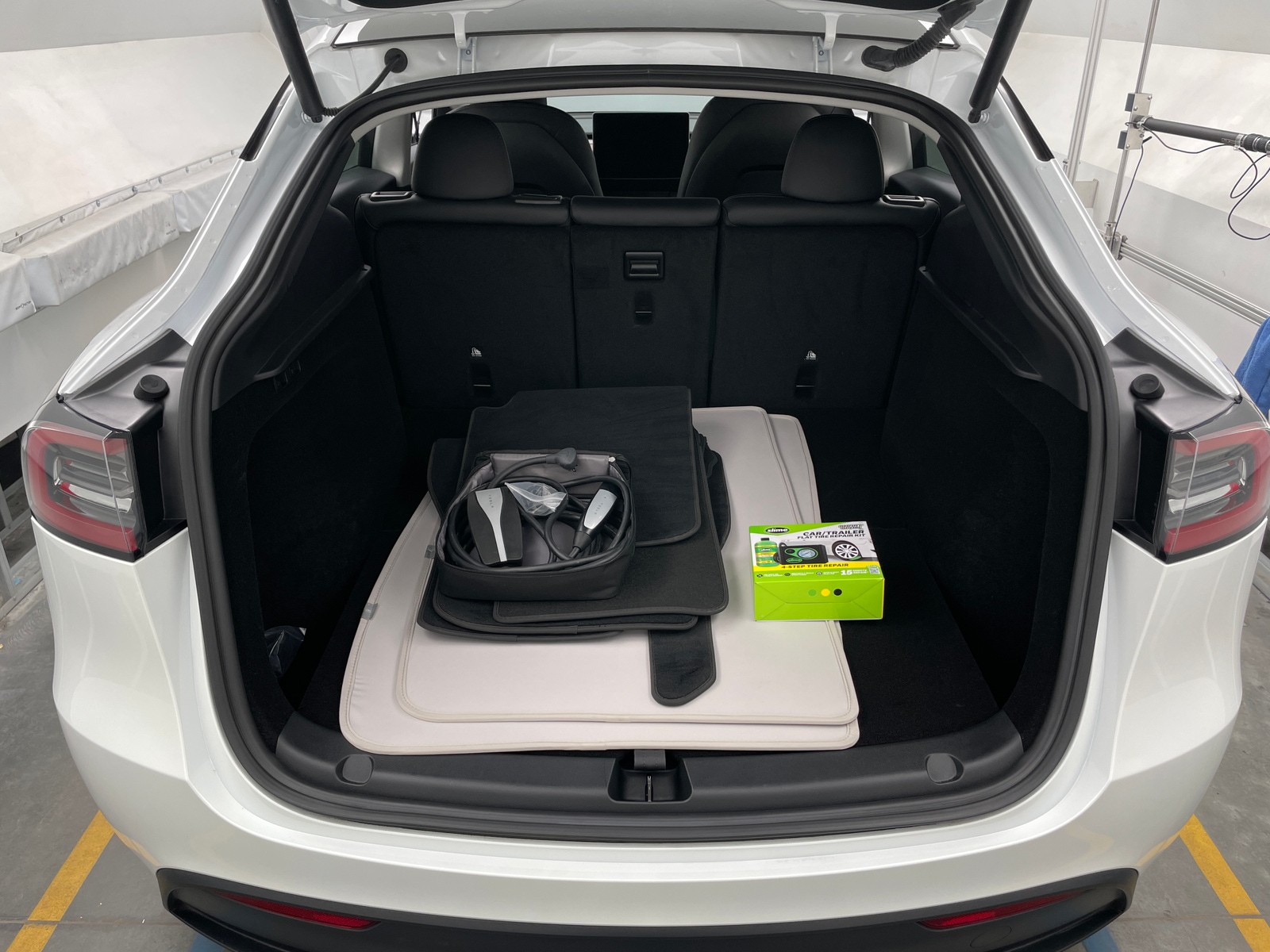 Thumbnail: 2024 Tesla Model Y - 6