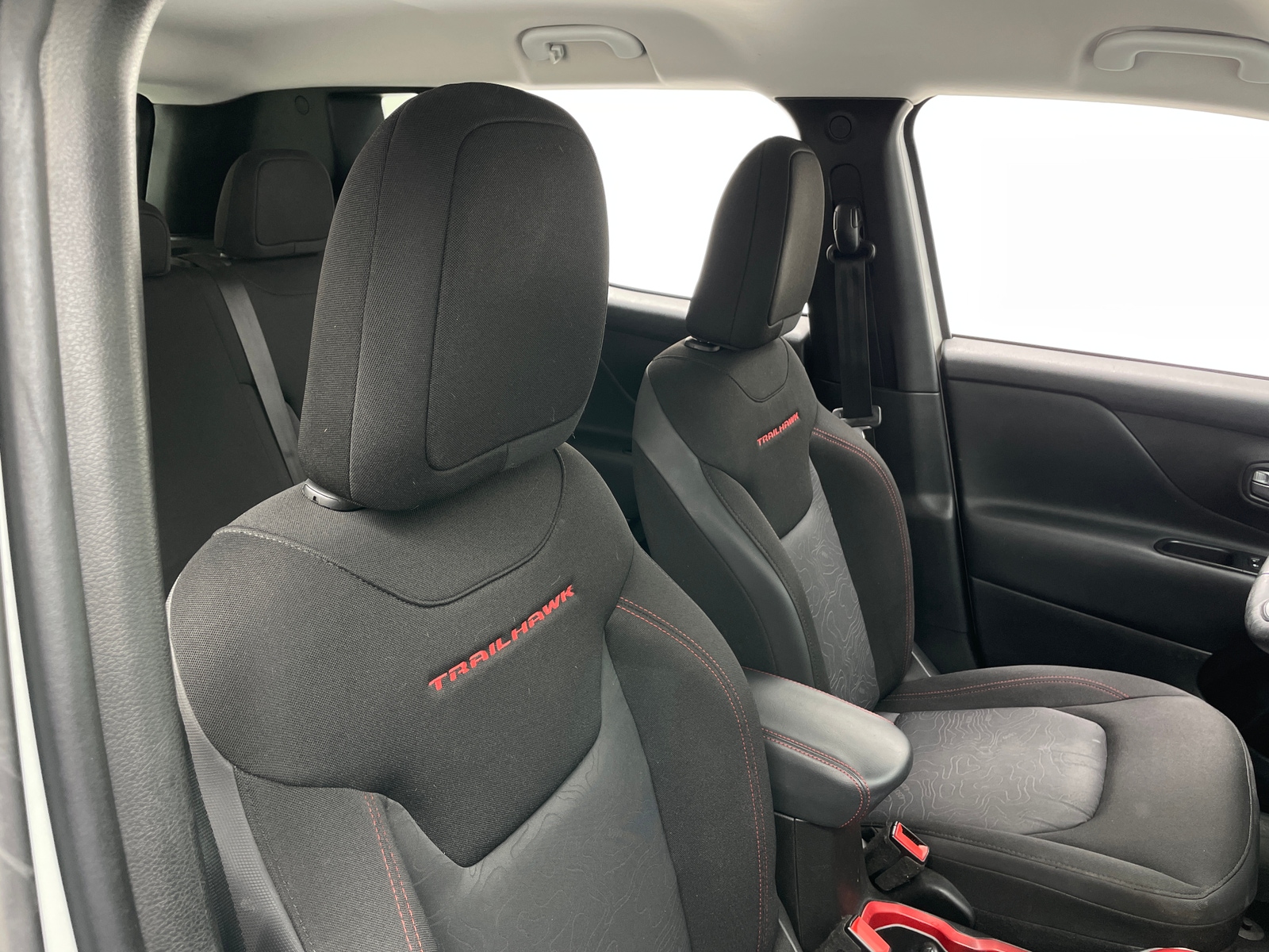 Thumbnail: 2017 Jeep Renegade - 2