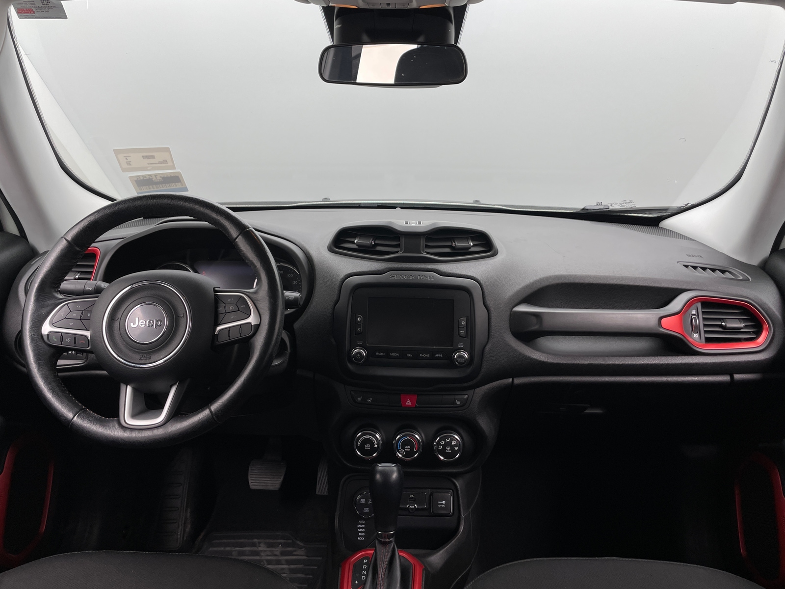 Thumbnail: 2017 Jeep Renegade - 3