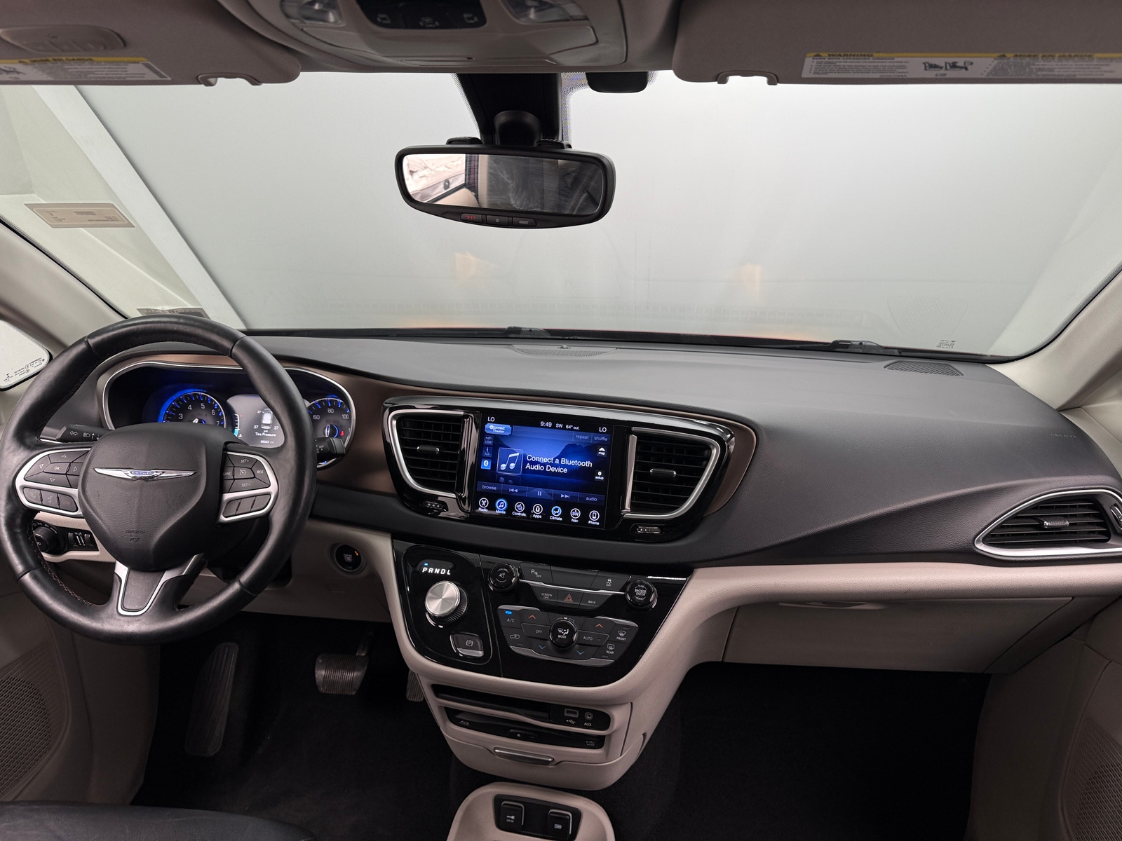 Thumbnail: 2017 Chrysler Pacifica - 2