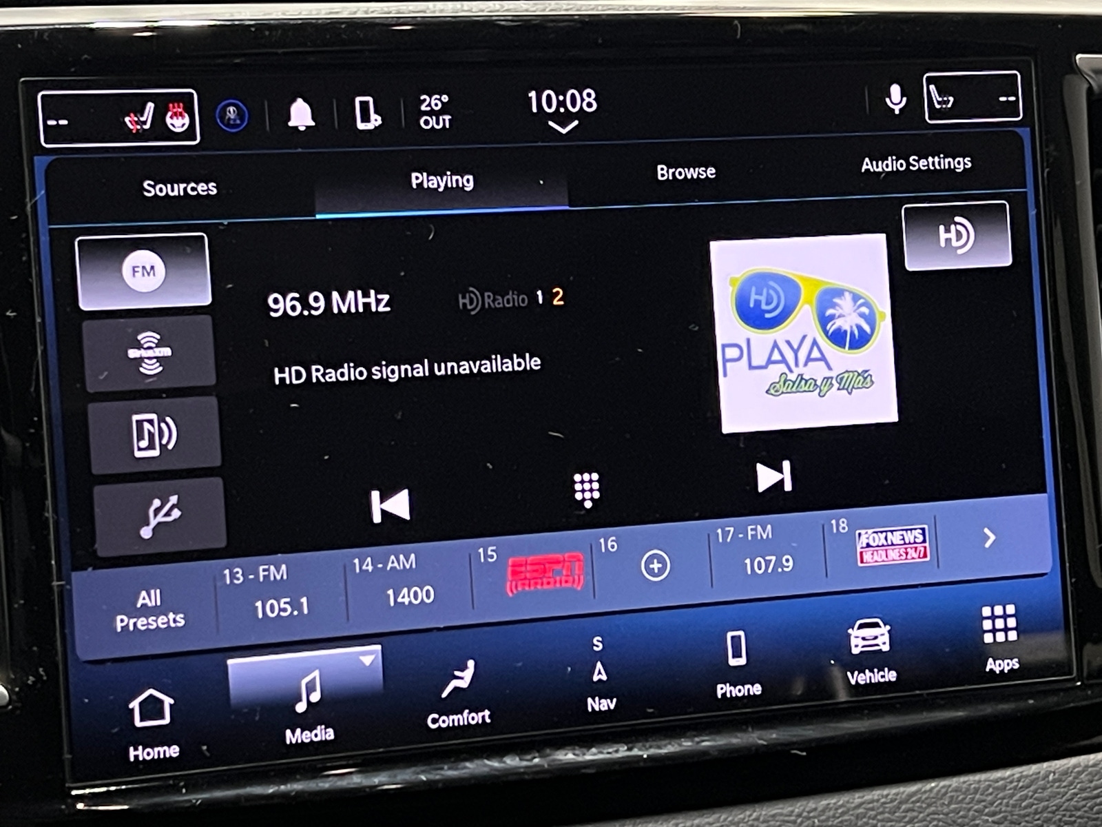 Thumbnail: 2018 Chrysler Pacifica - 3