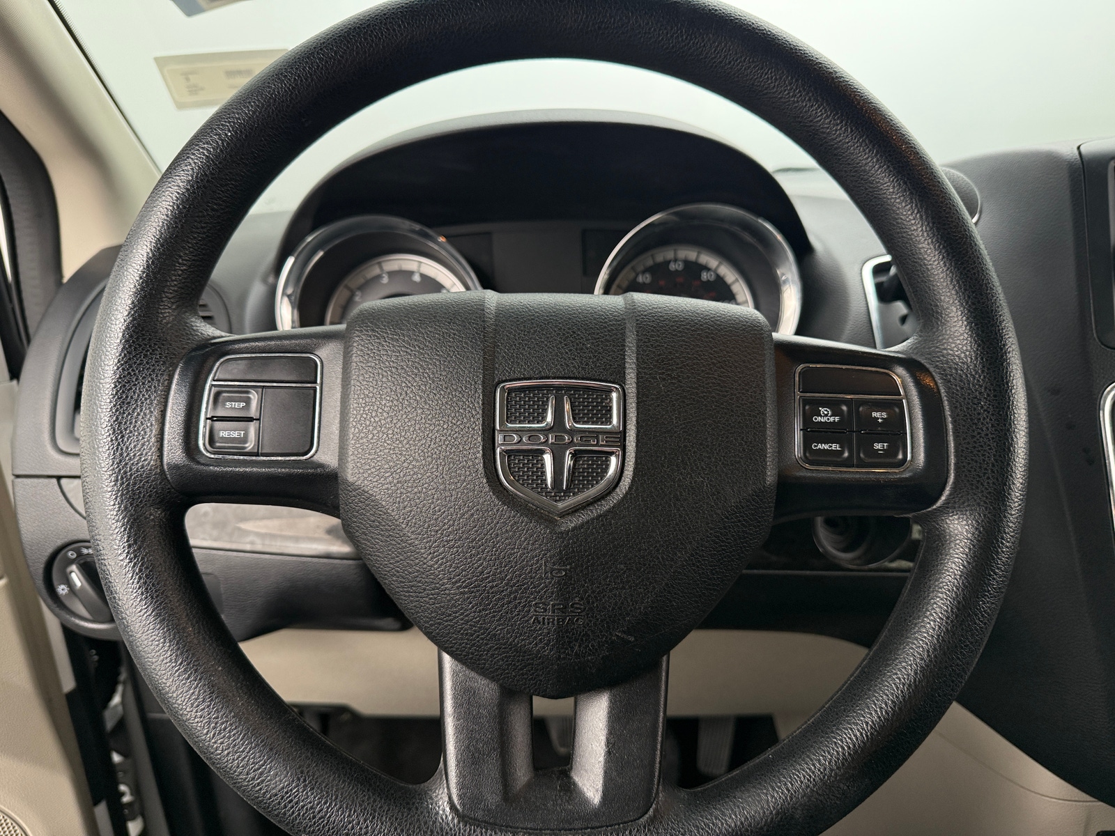 Thumbnail: 2016 Dodge Grand Caravan - 5