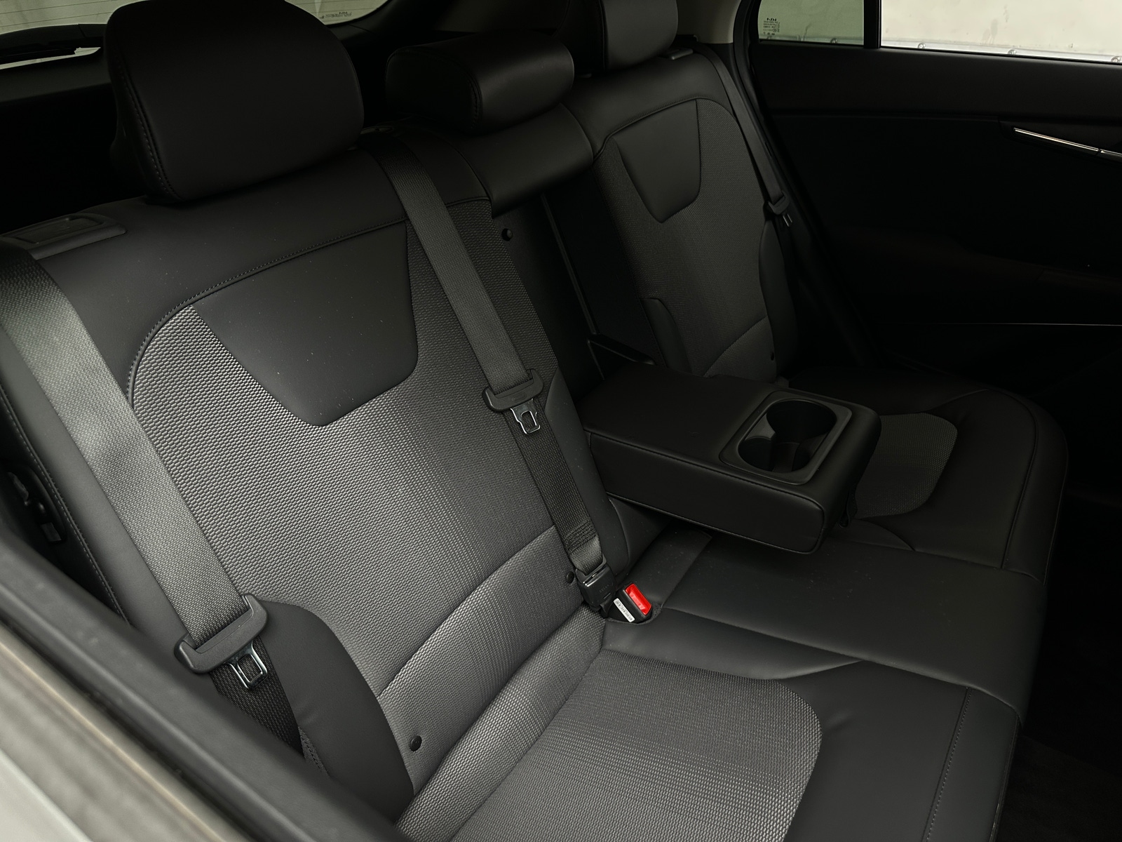 Thumbnail: 2024 Kia Niro - 6