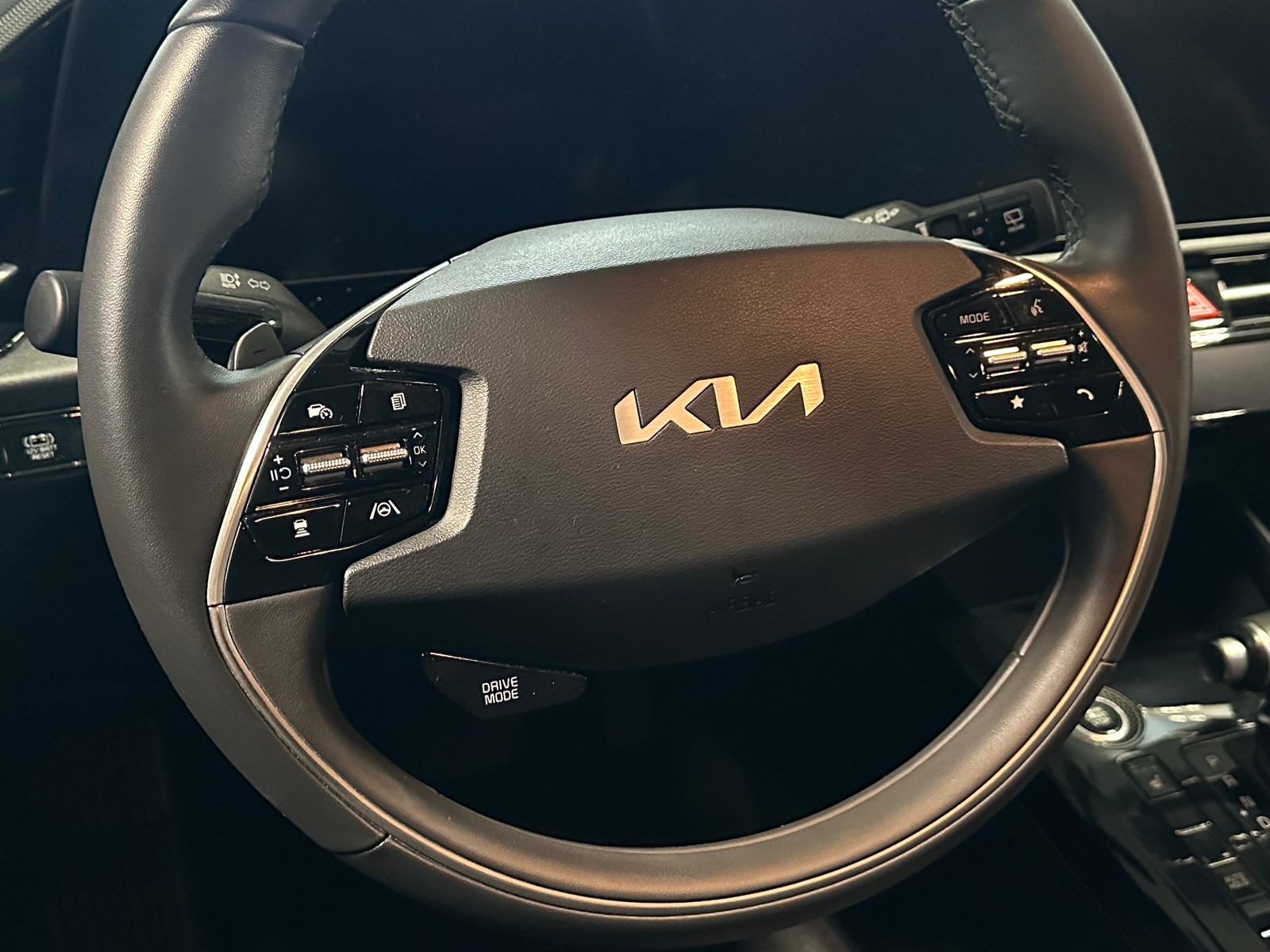 Thumbnail: 2024 Kia Niro - 5