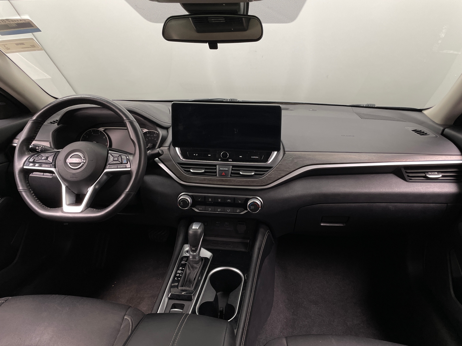 Thumbnail: 2023 Nissan Altima - 3