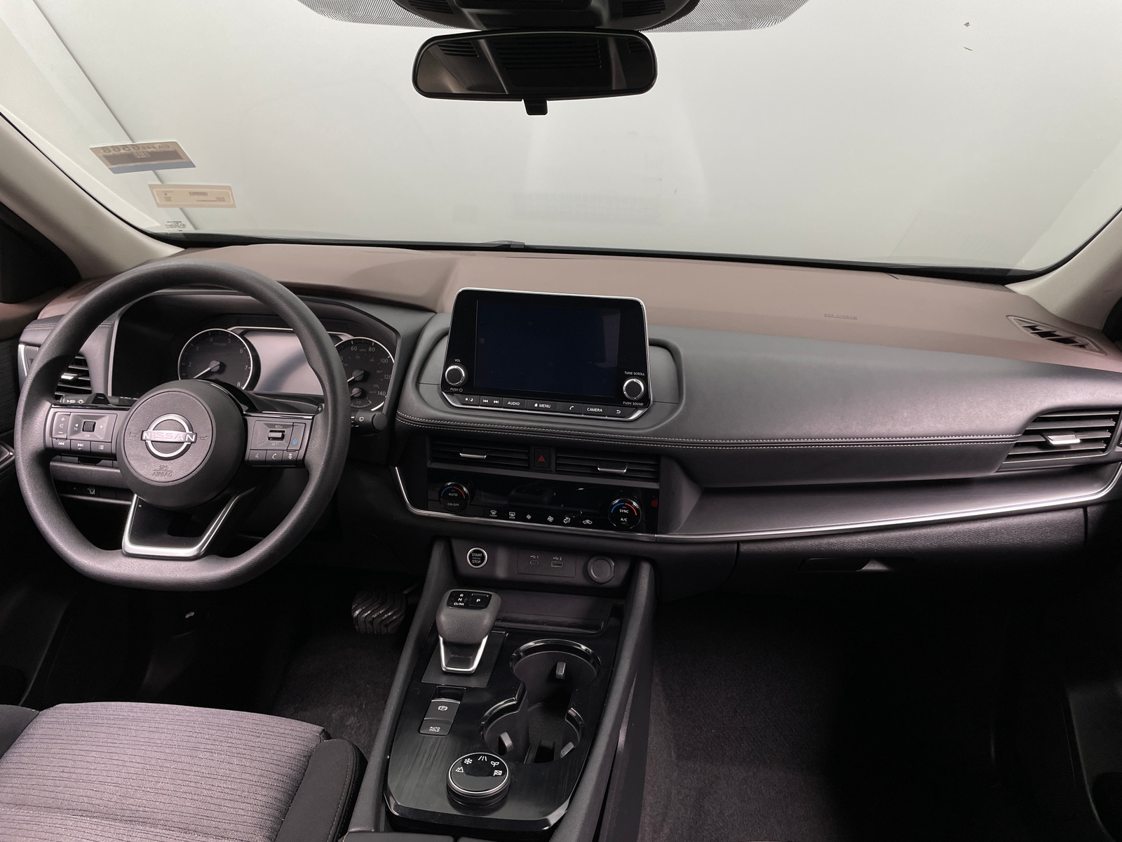 Thumbnail: 2023 Nissan Rogue - 3