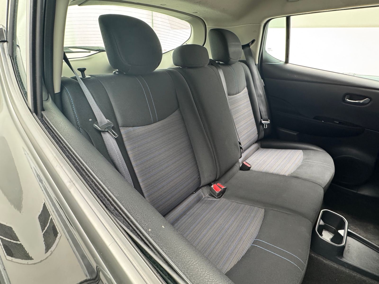 Thumbnail: 2022 Nissan Leaf - 6