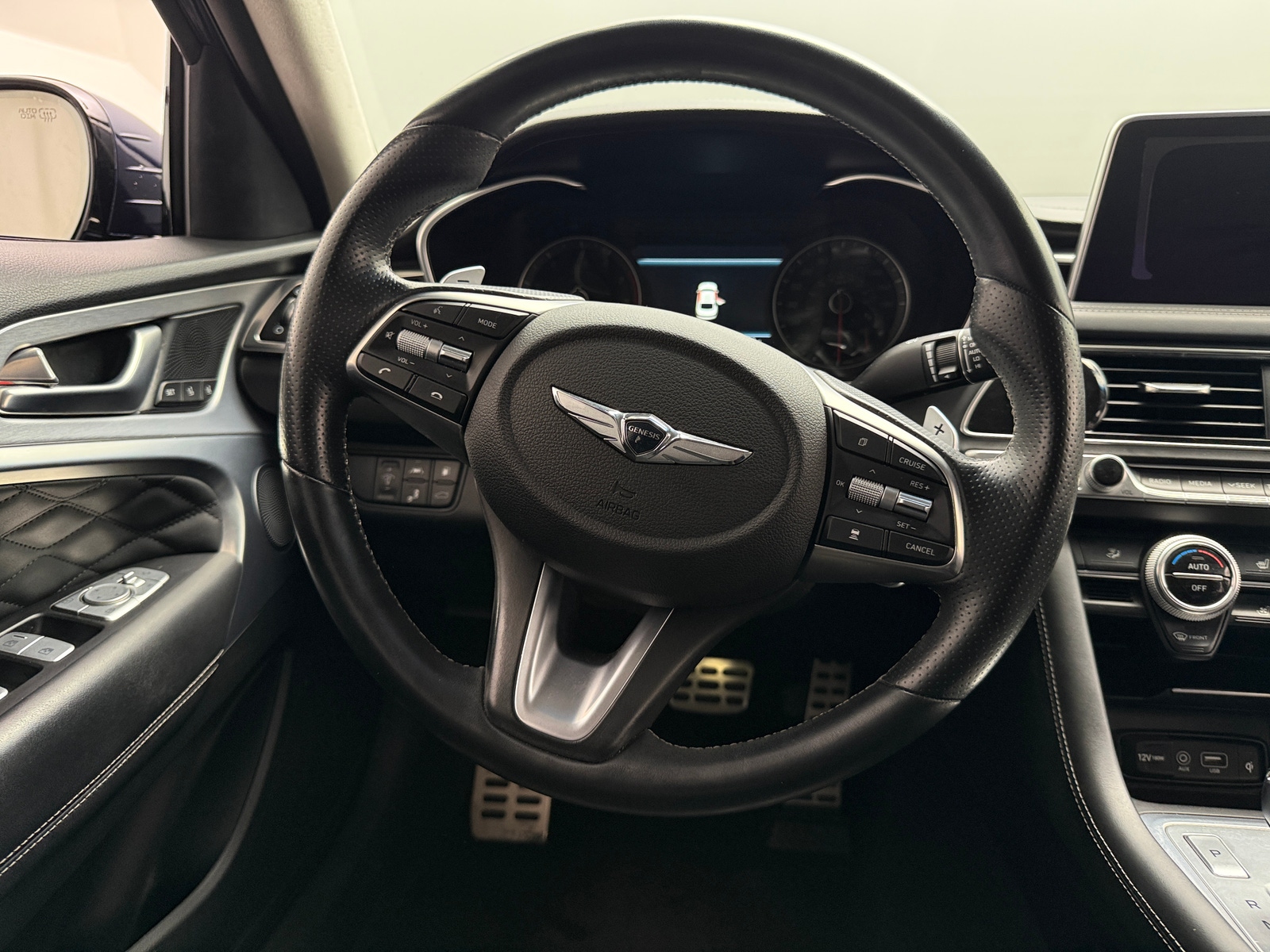 Thumbnail: 2019 Genesis G70 - 4