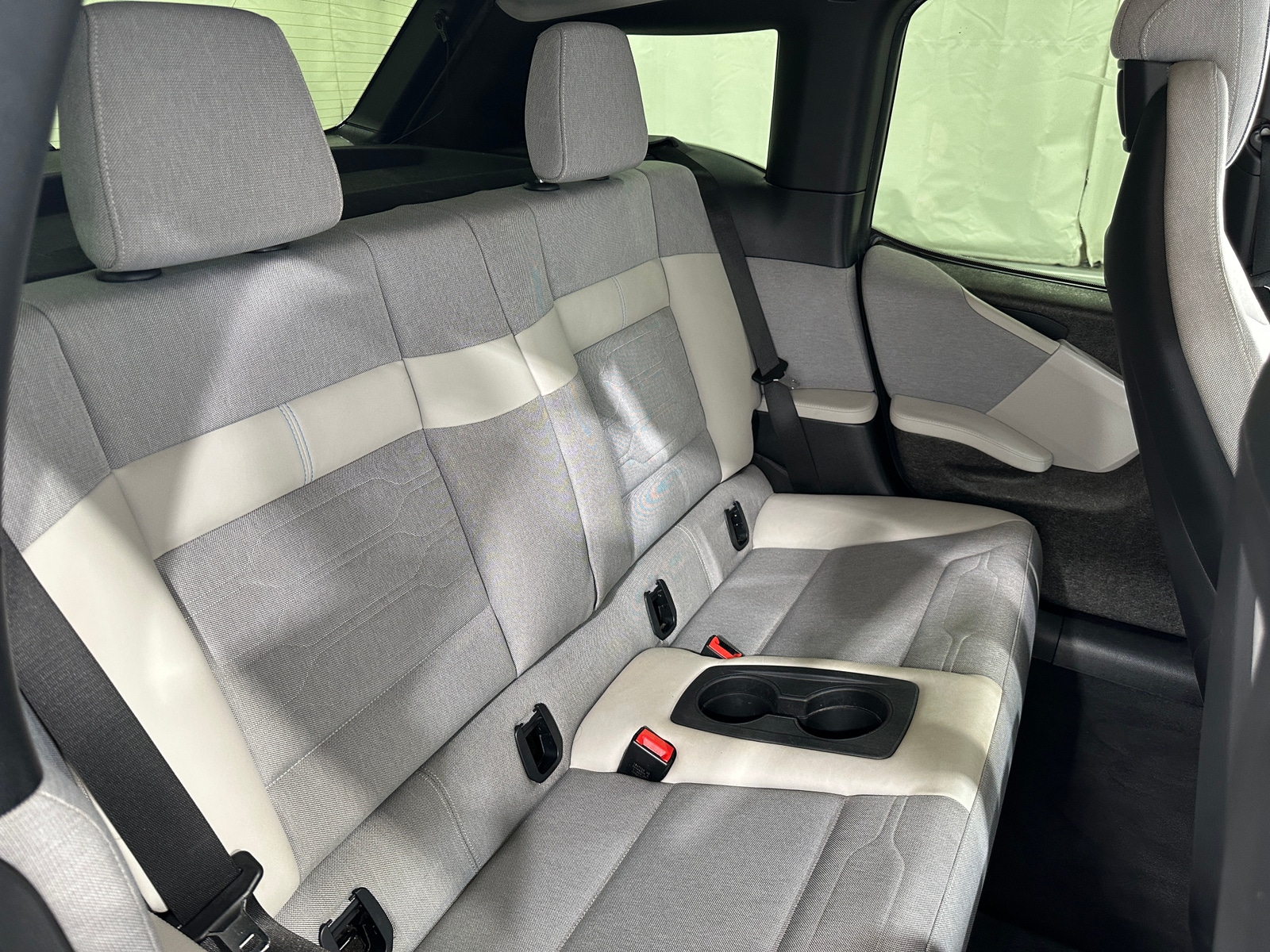 Thumbnail: 2016 BMW i3 - 6