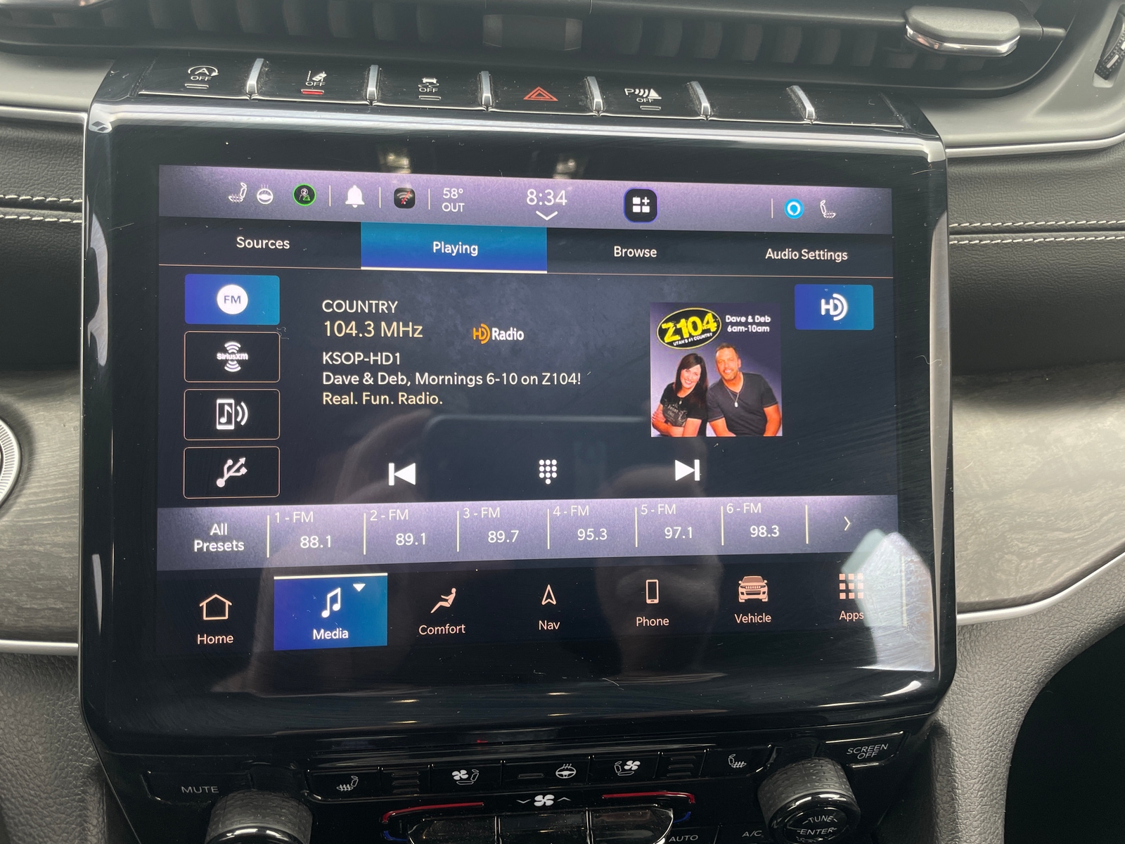 Thumbnail: 2024 Jeep Grand Cherokee L - 3