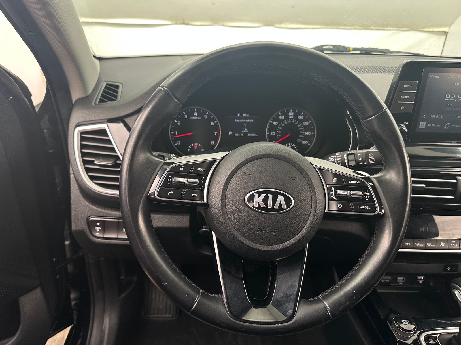 Thumbnail: 2021 Kia Seltos - 4