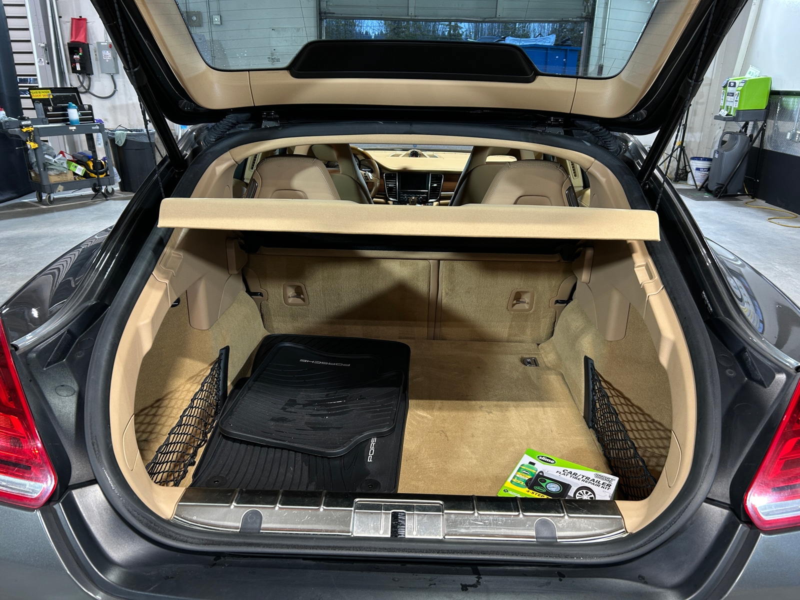 Thumbnail: 2014 Porsche Panamera - 6