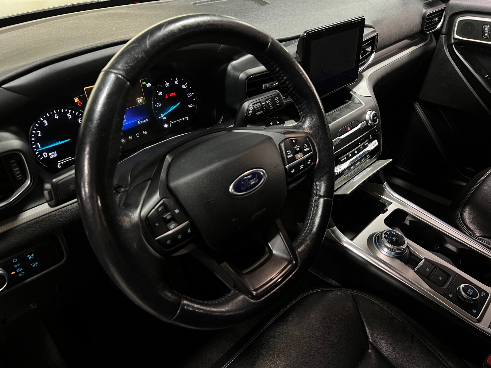 Thumbnail: 2020 Ford Explorer - 5