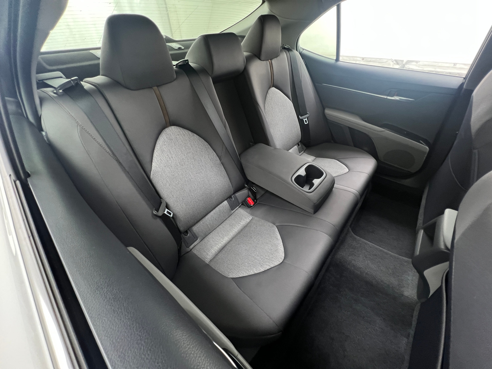 Thumbnail: 2018 Toyota Camry - 6