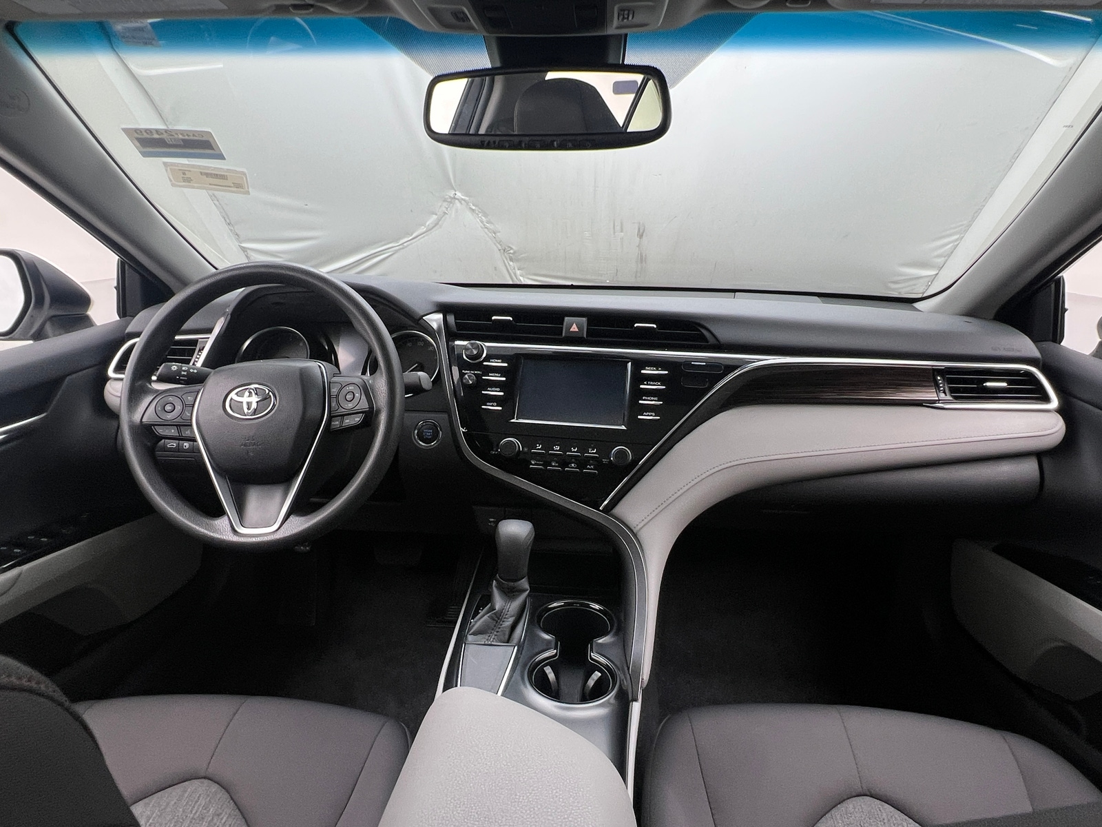 Thumbnail: 2018 Toyota Camry - 3