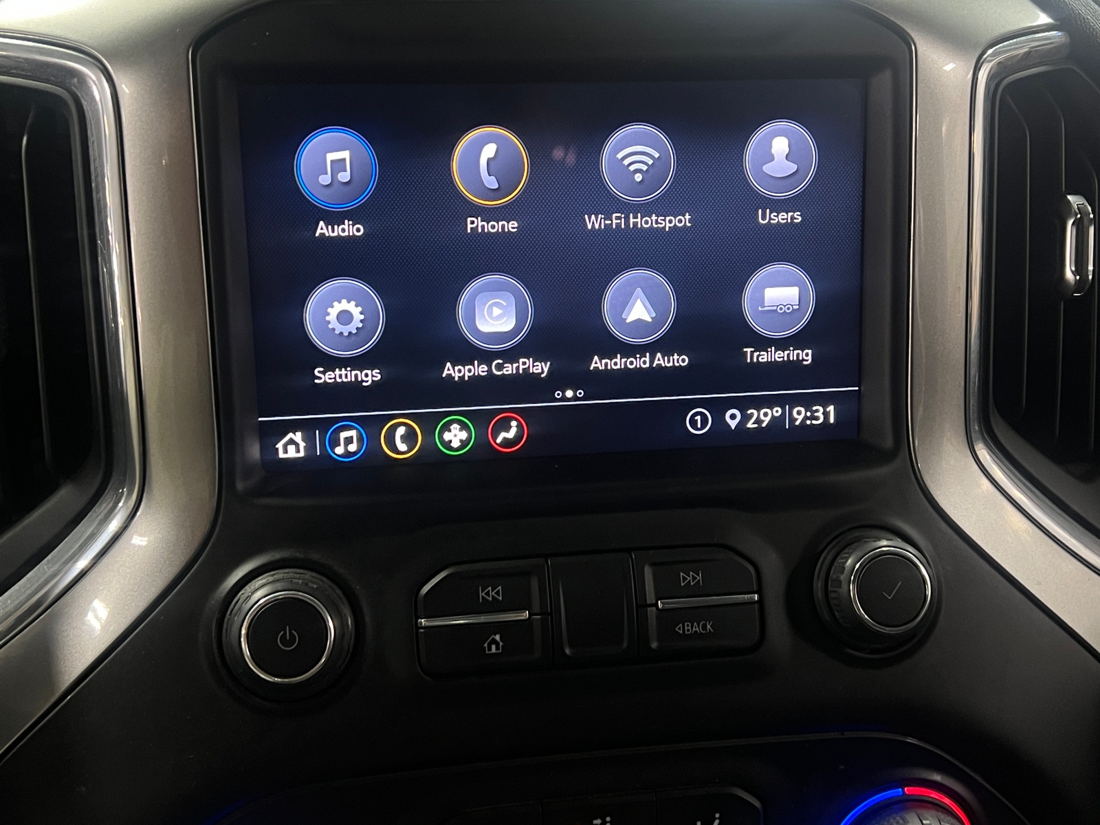 Thumbnail: 2020 Chevrolet Silverado 1500 - 4