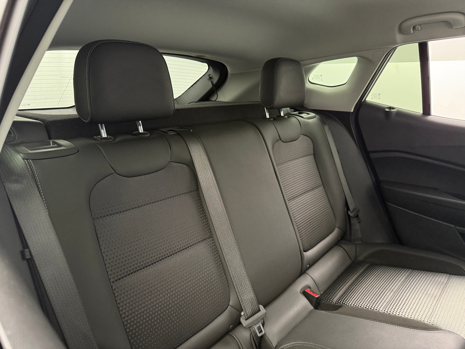 Thumbnail: 2025 Chevrolet Trax - 6