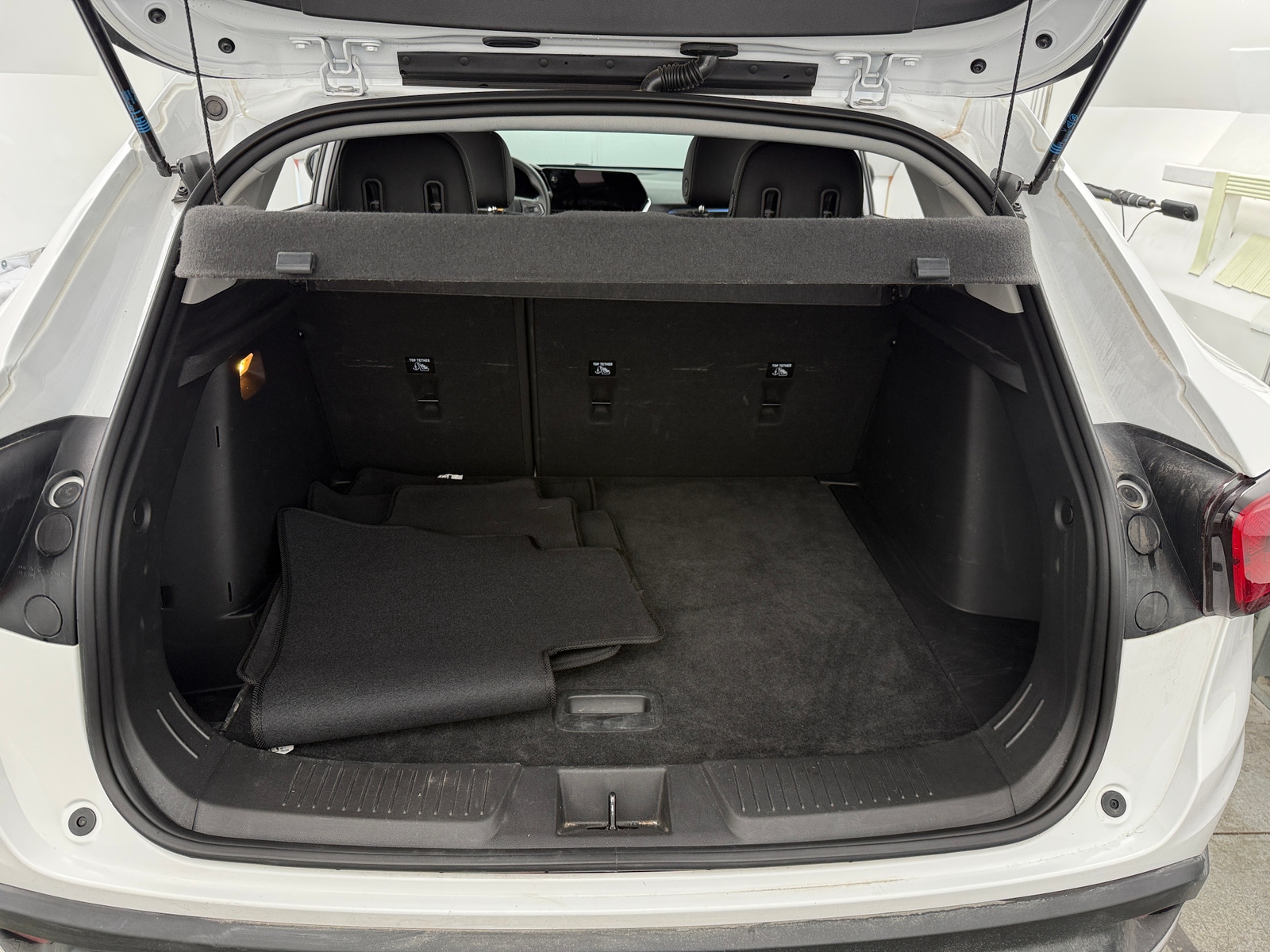 Thumbnail: 2025 Chevrolet Trax - 7