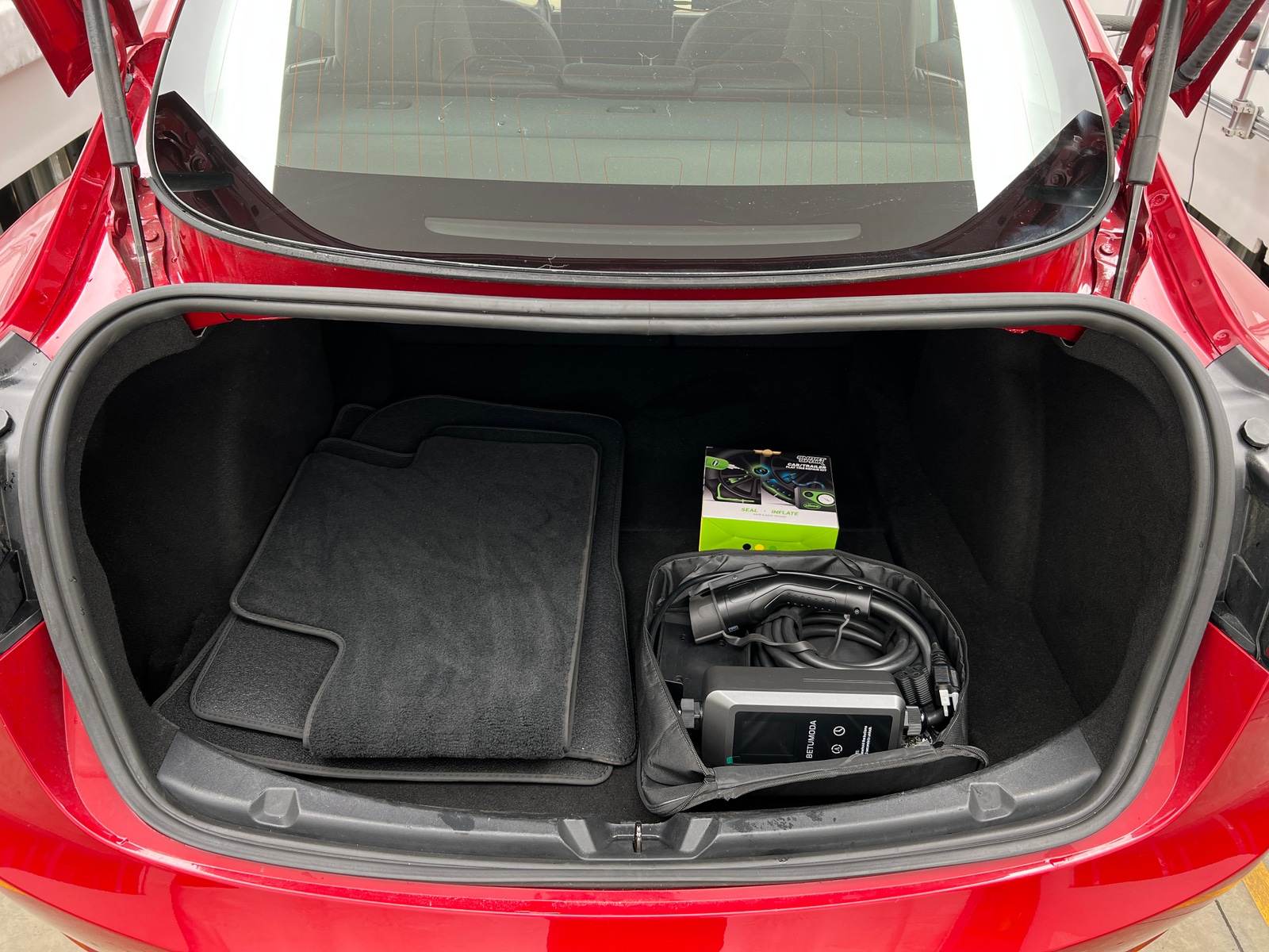 Thumbnail: 2018 Tesla Model 3 - 6