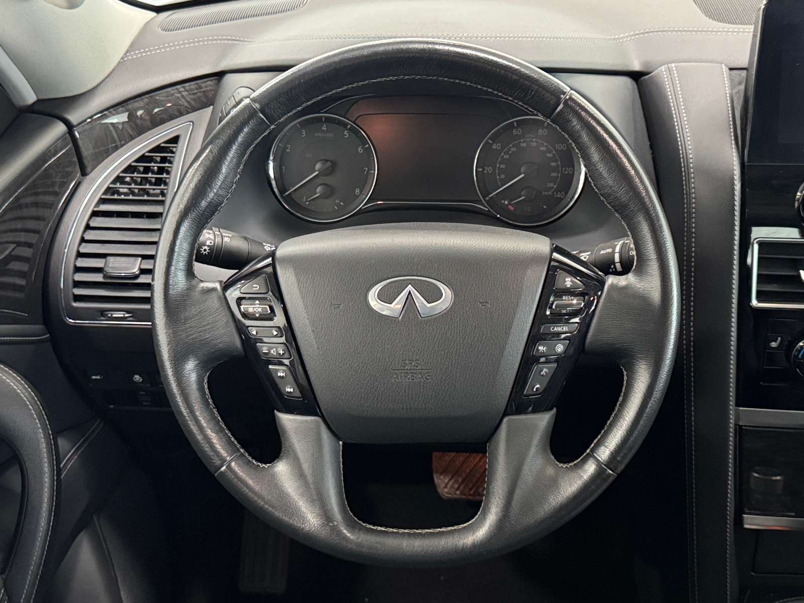 Thumbnail: 2024 INFINITI QX80 - 4