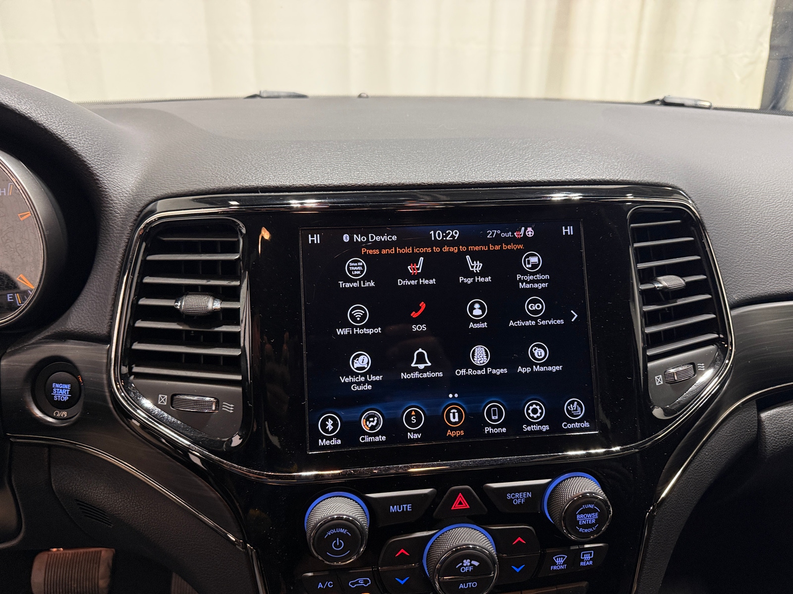 Thumbnail: 2020 Jeep Grand Cherokee - 3