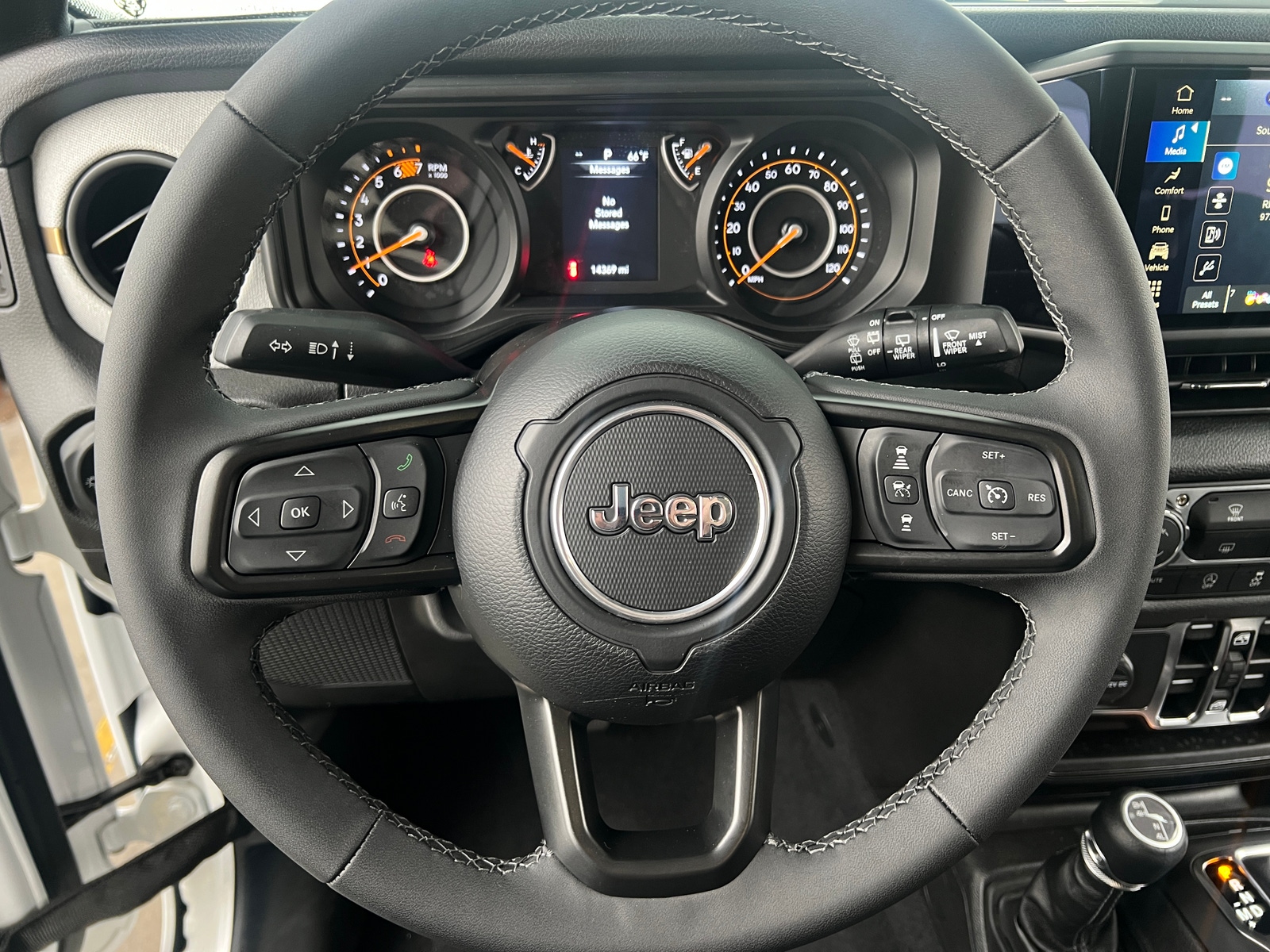 Thumbnail: 2025 Jeep Wrangler - 5