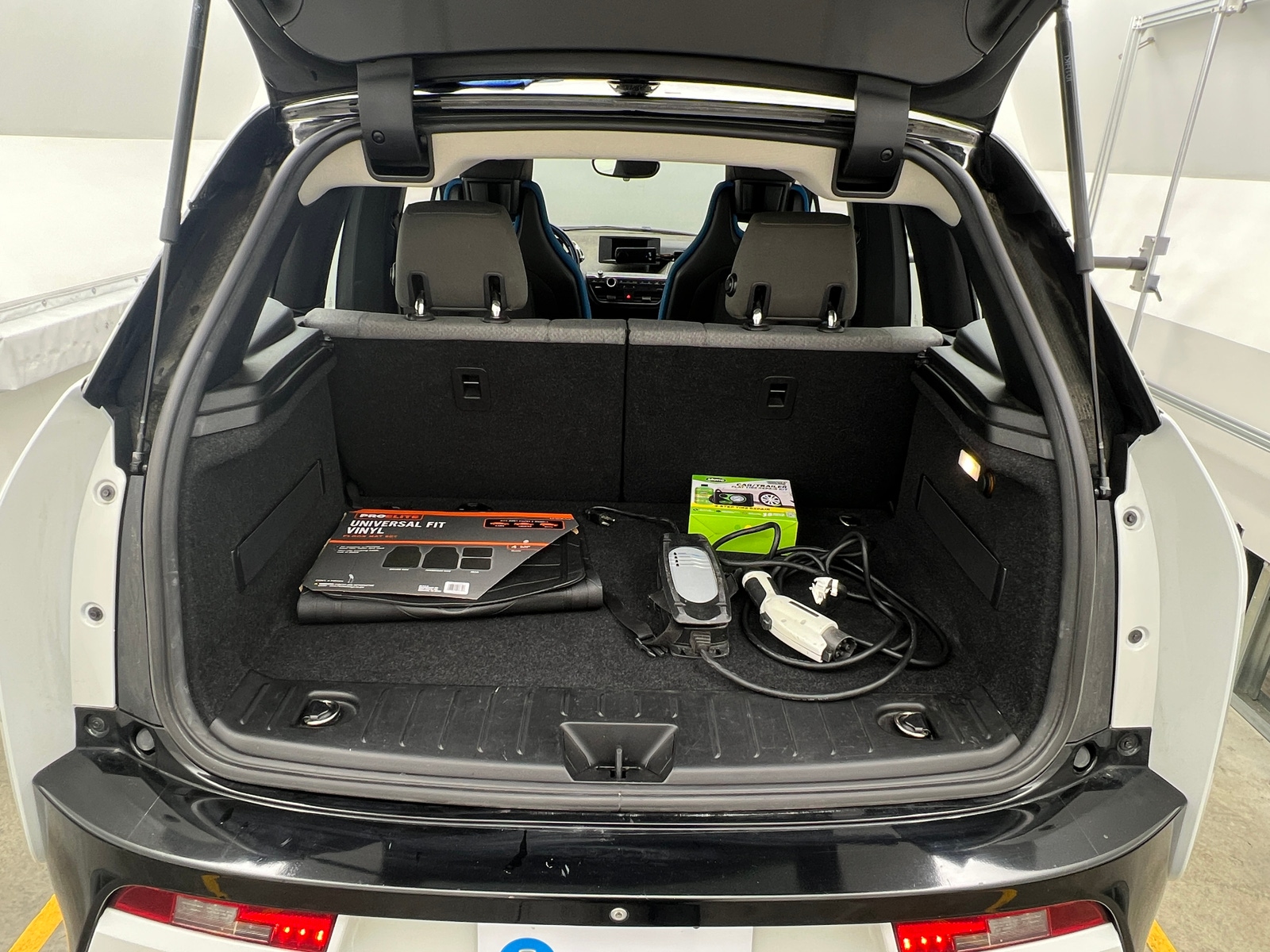 Thumbnail: 2017 BMW i3 - 7