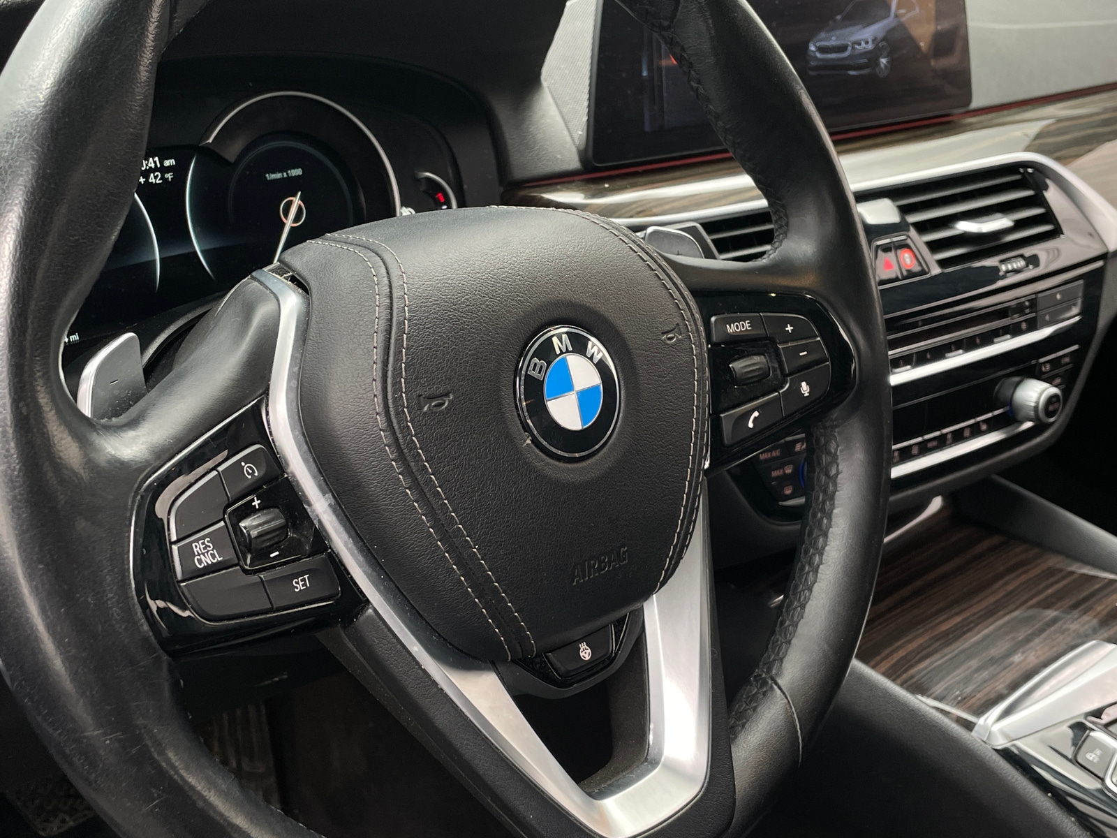 Thumbnail: 2018 BMW 5 Series - 4