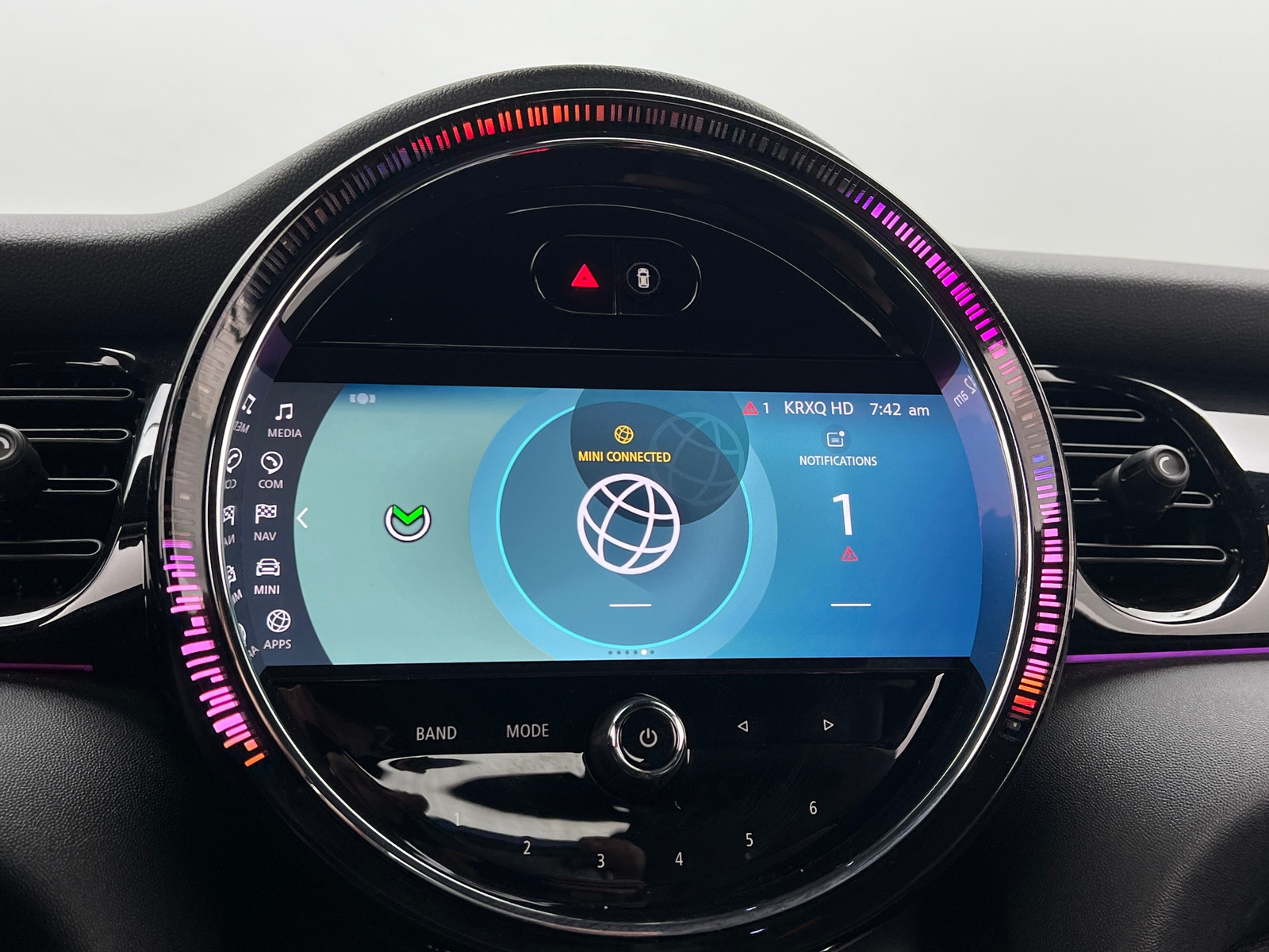 Thumbnail: 2024 MINI Cooper Convertible - 3