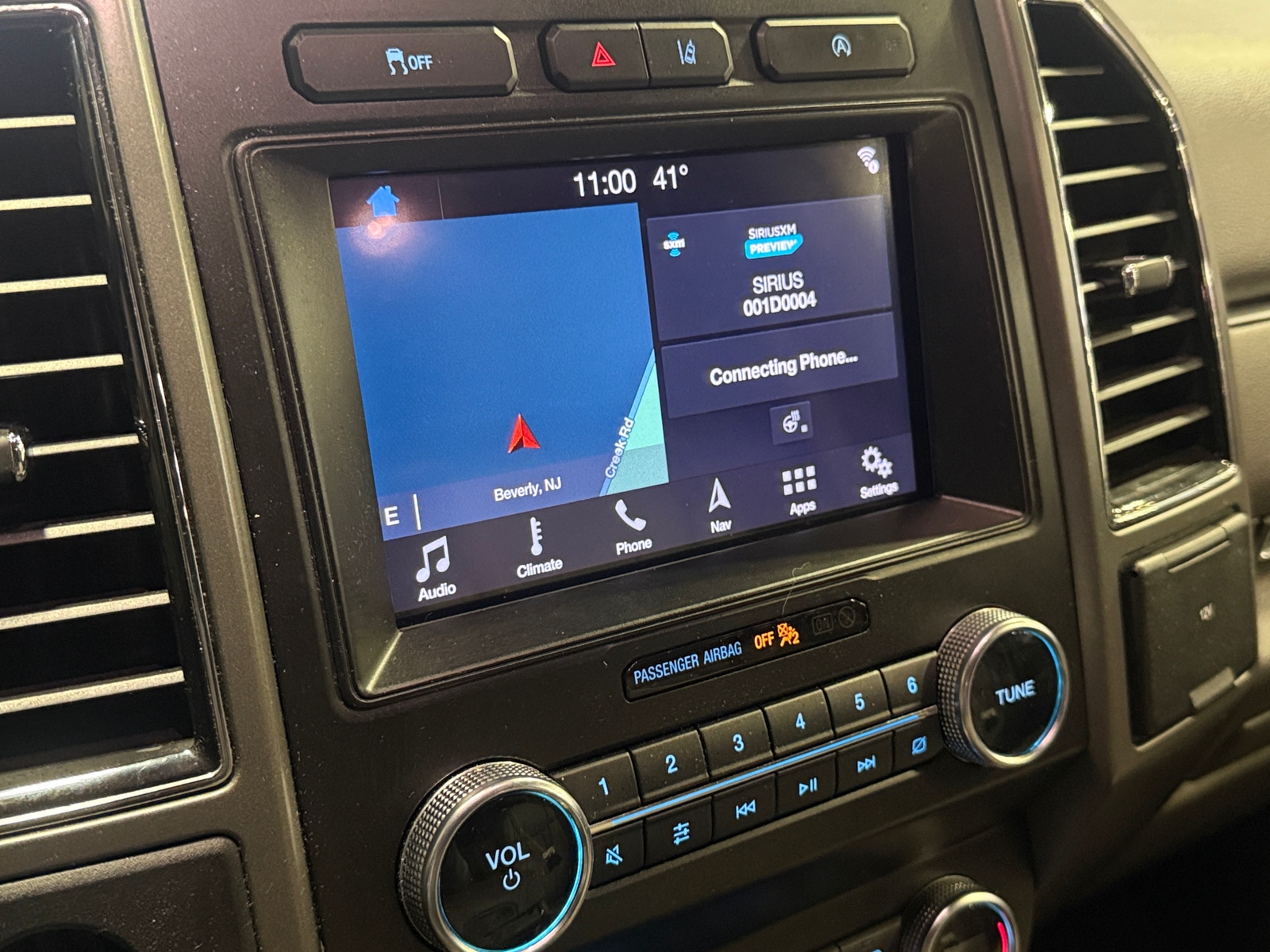 Thumbnail: 2019 Ford Expedition - 3