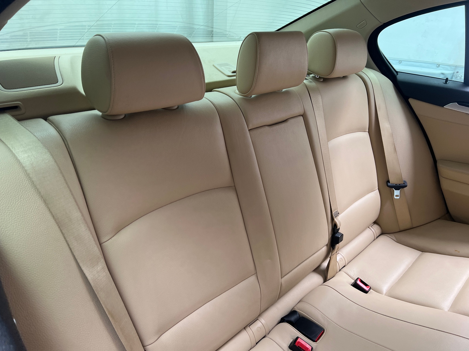 Thumbnail: 2015 BMW 5 Series - 5