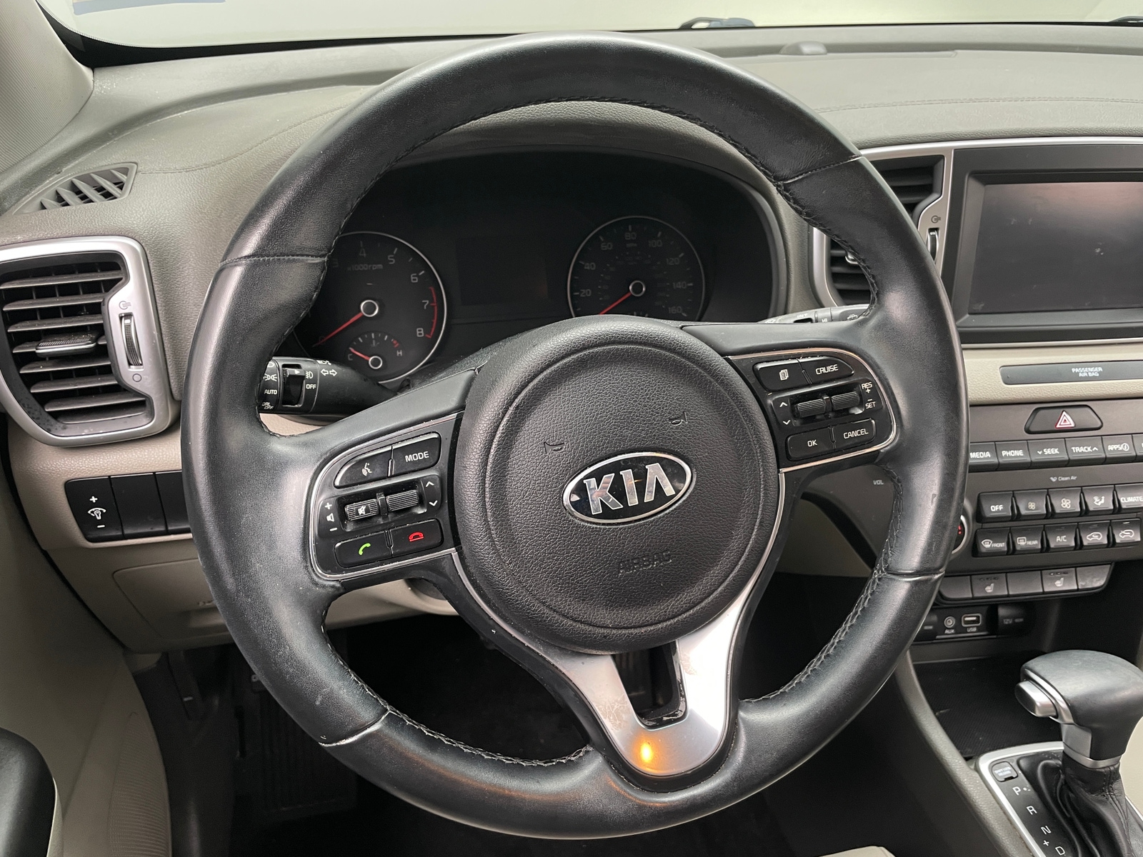 Thumbnail: 2017 Kia Sportage - 4