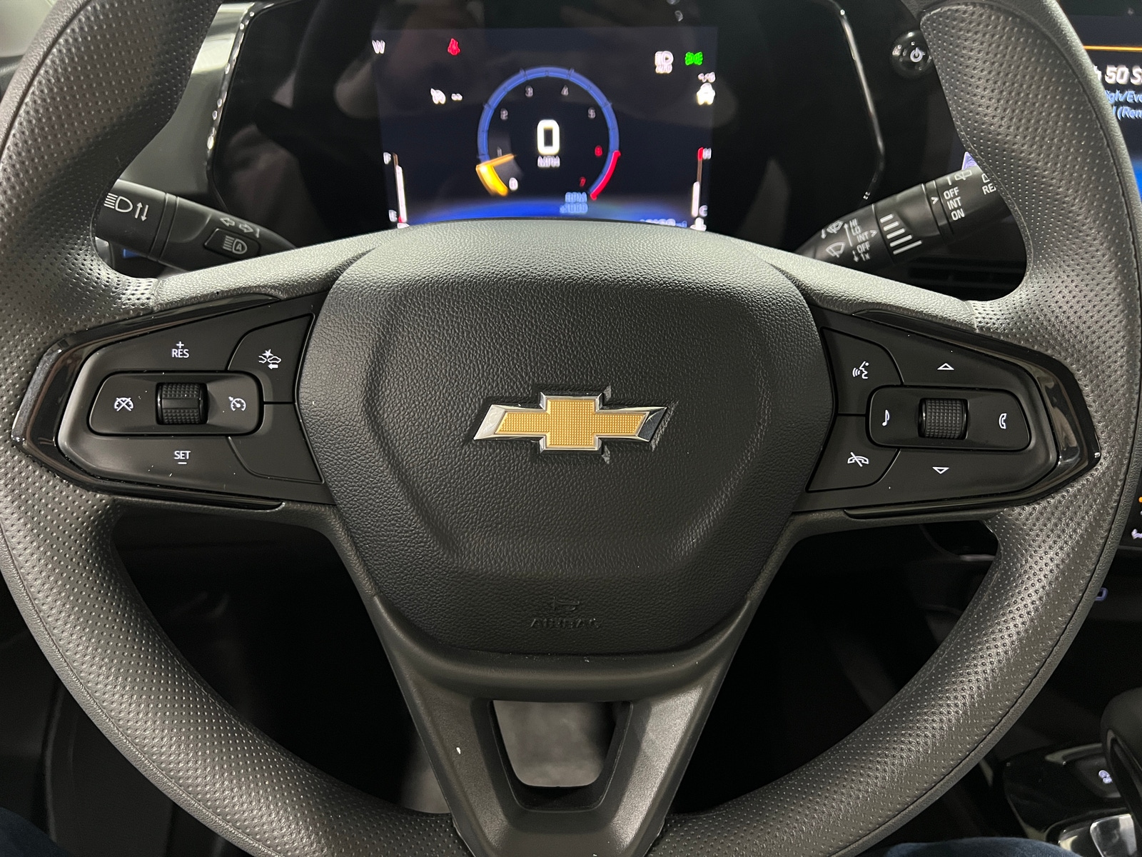 Thumbnail: 2025 Chevrolet Trax - 5