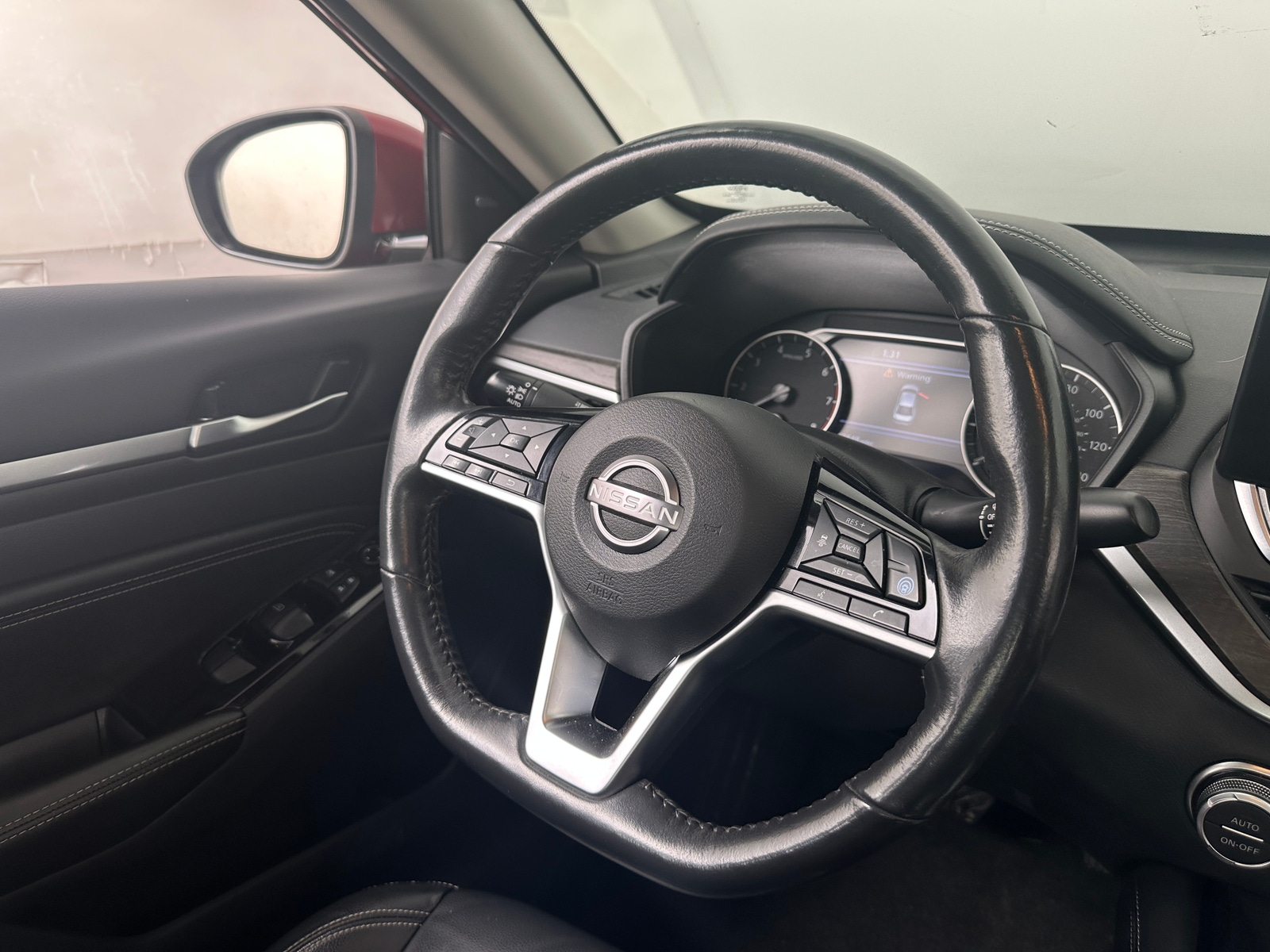 Thumbnail: 2023 Nissan Altima - 4