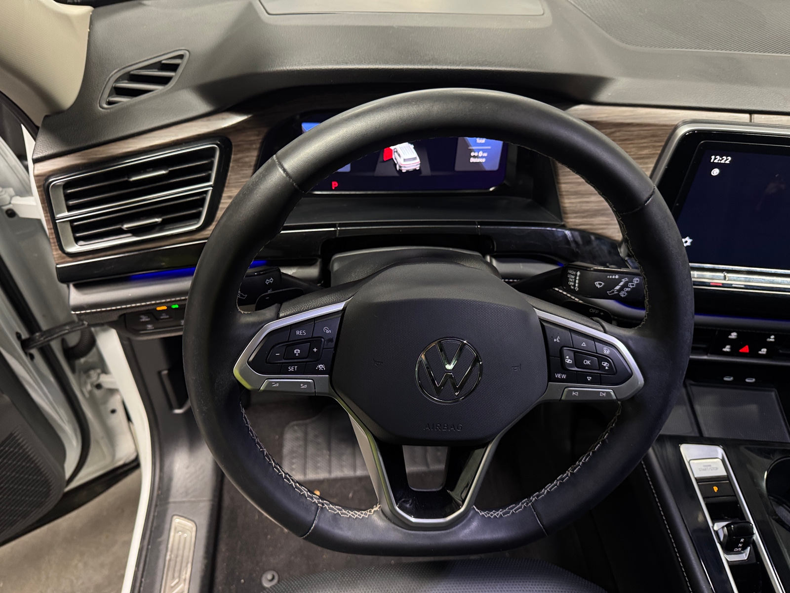 Thumbnail: 2024 Volkswagen Atlas - 4