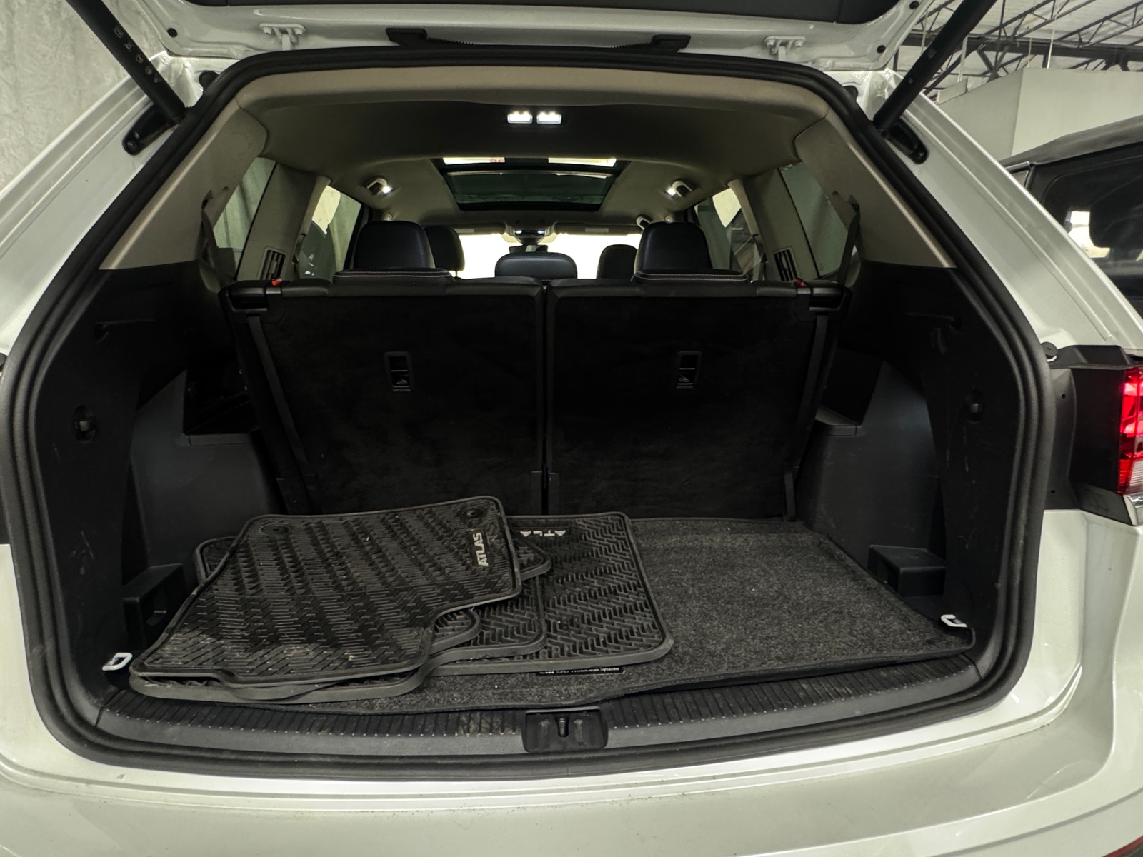 Thumbnail: 2024 Volkswagen Atlas - 6