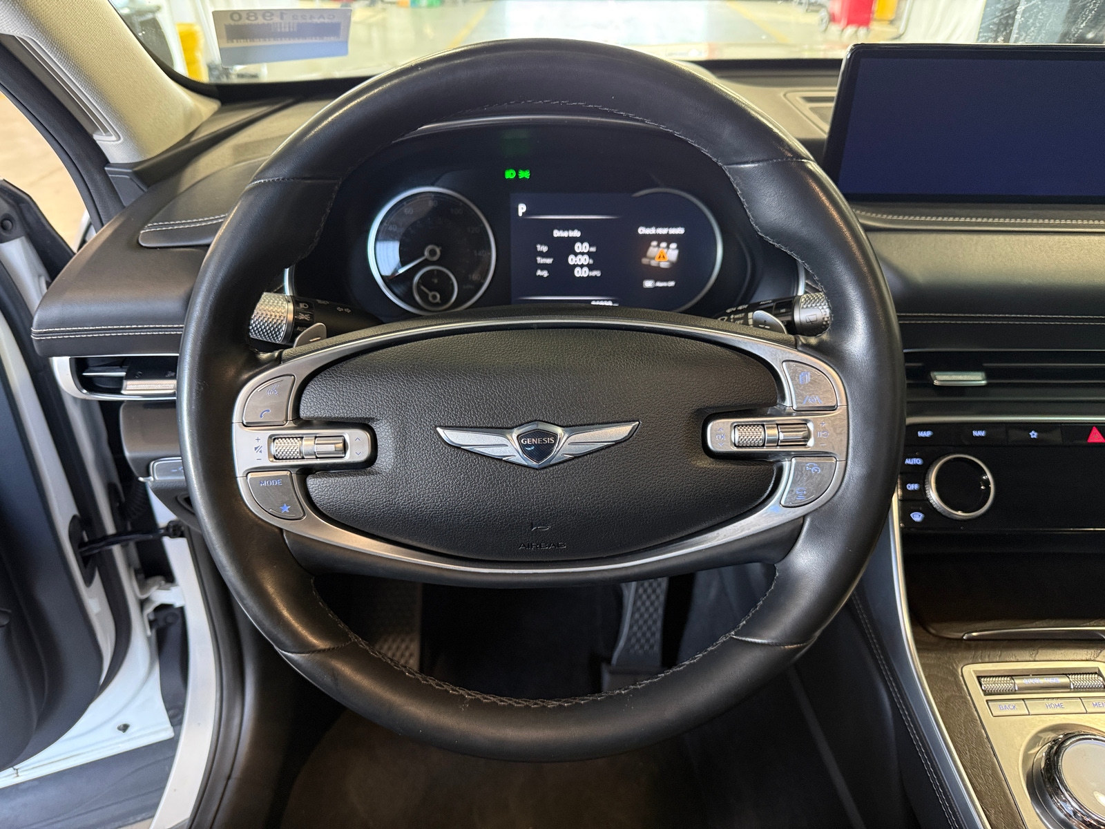 Thumbnail: 2023 Genesis GV80 - 4