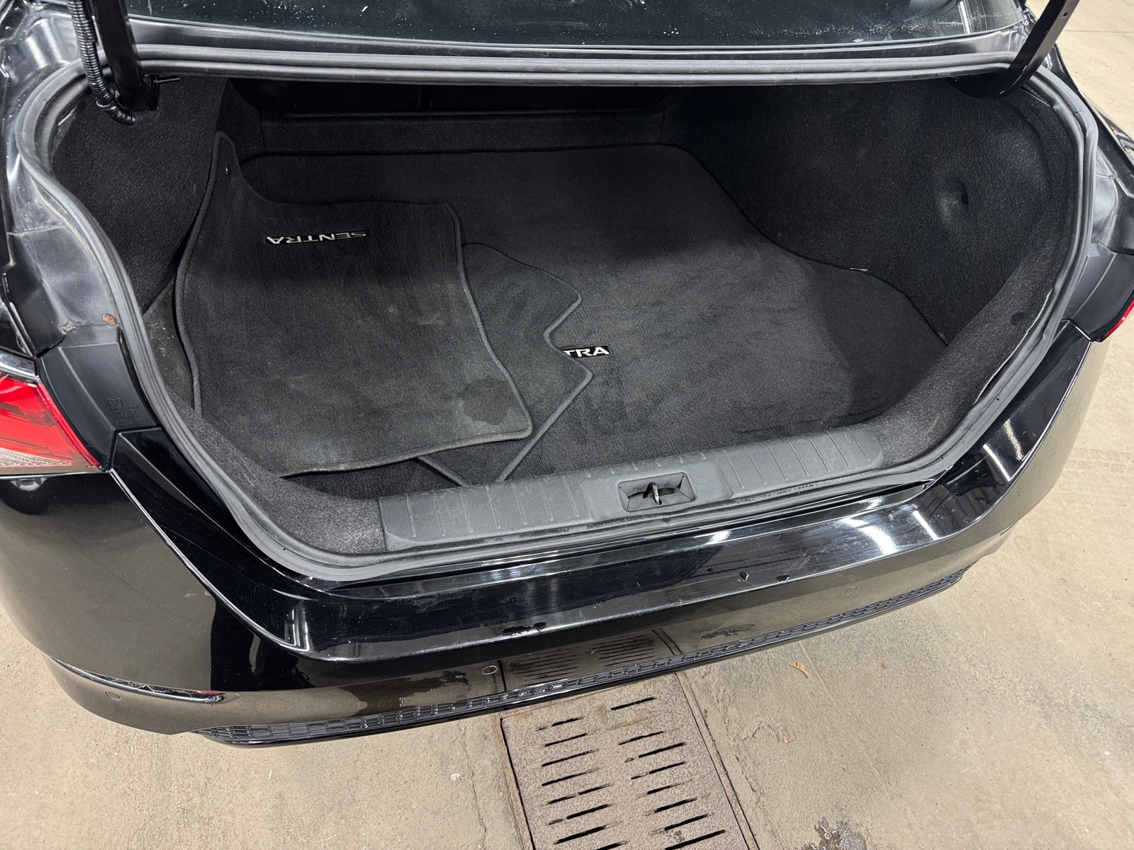 Thumbnail: 2024 Nissan Sentra - 7