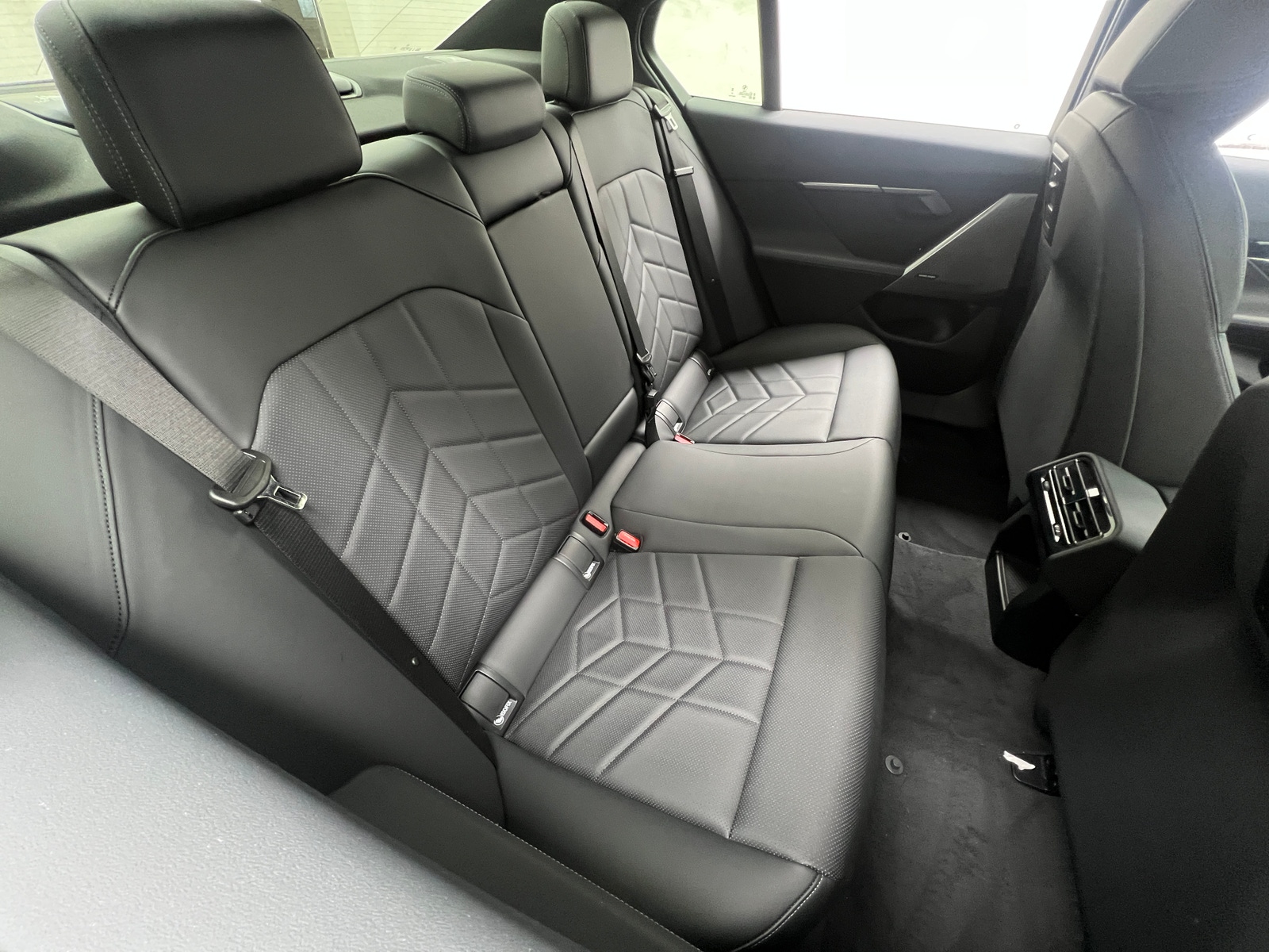 Thumbnail: 2024 BMW i5 - 5