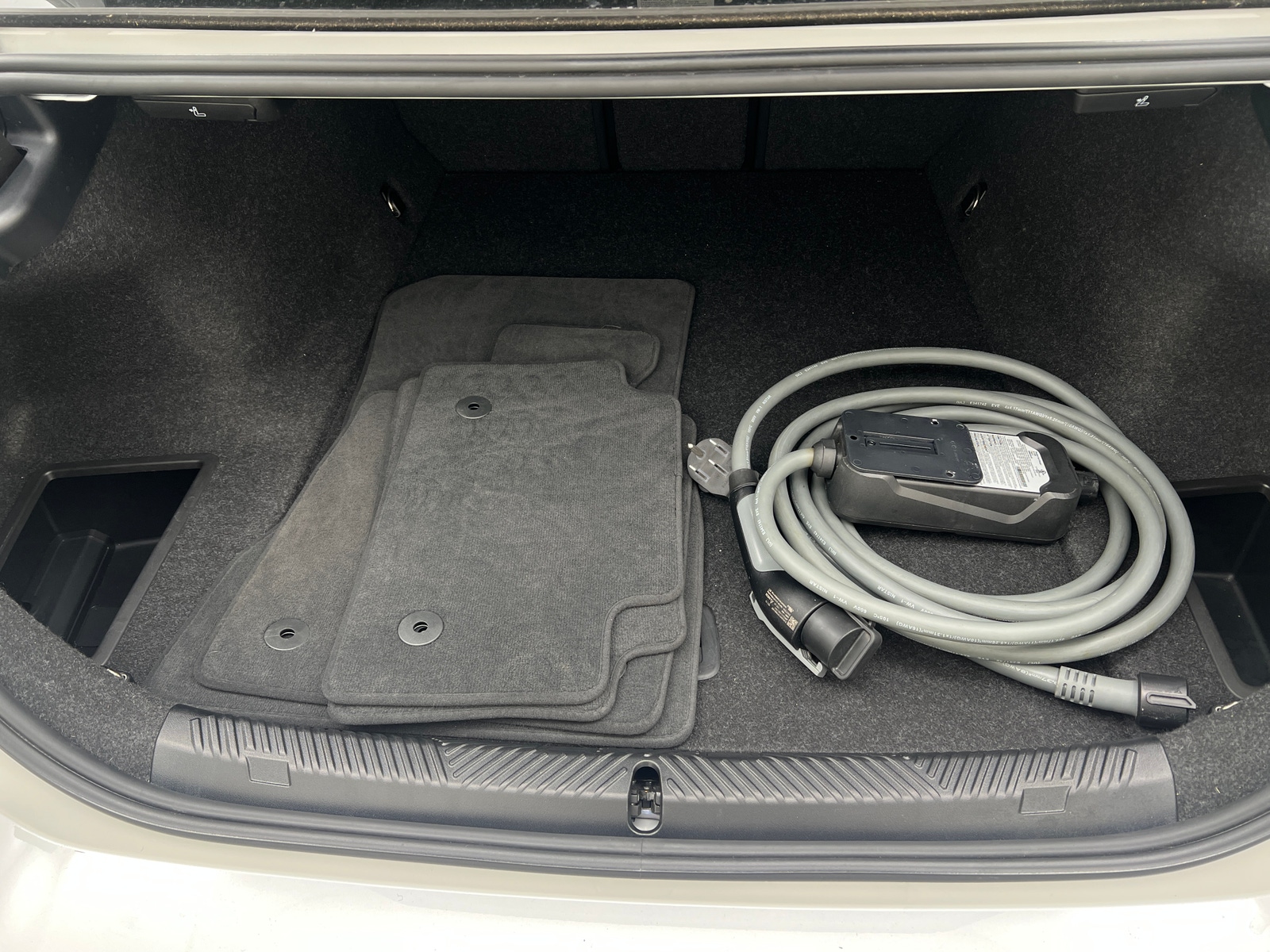 Thumbnail: 2024 BMW i5 - 6